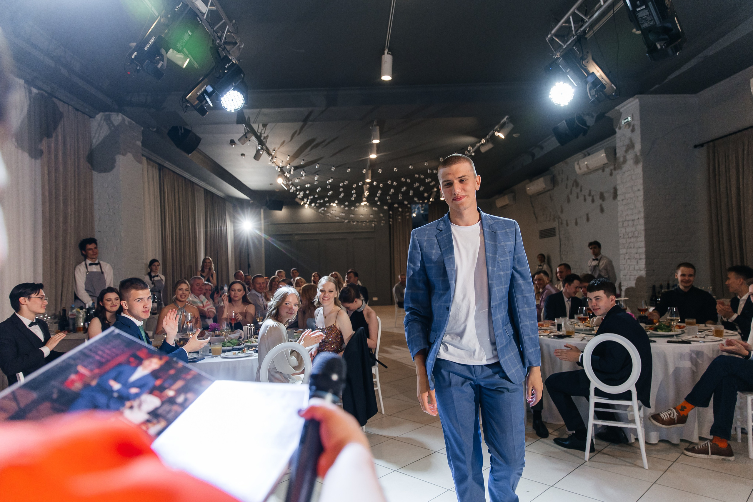 2023-06-23 Выпускной МБОУ СОШ № 10. Фотограф в Красноярске