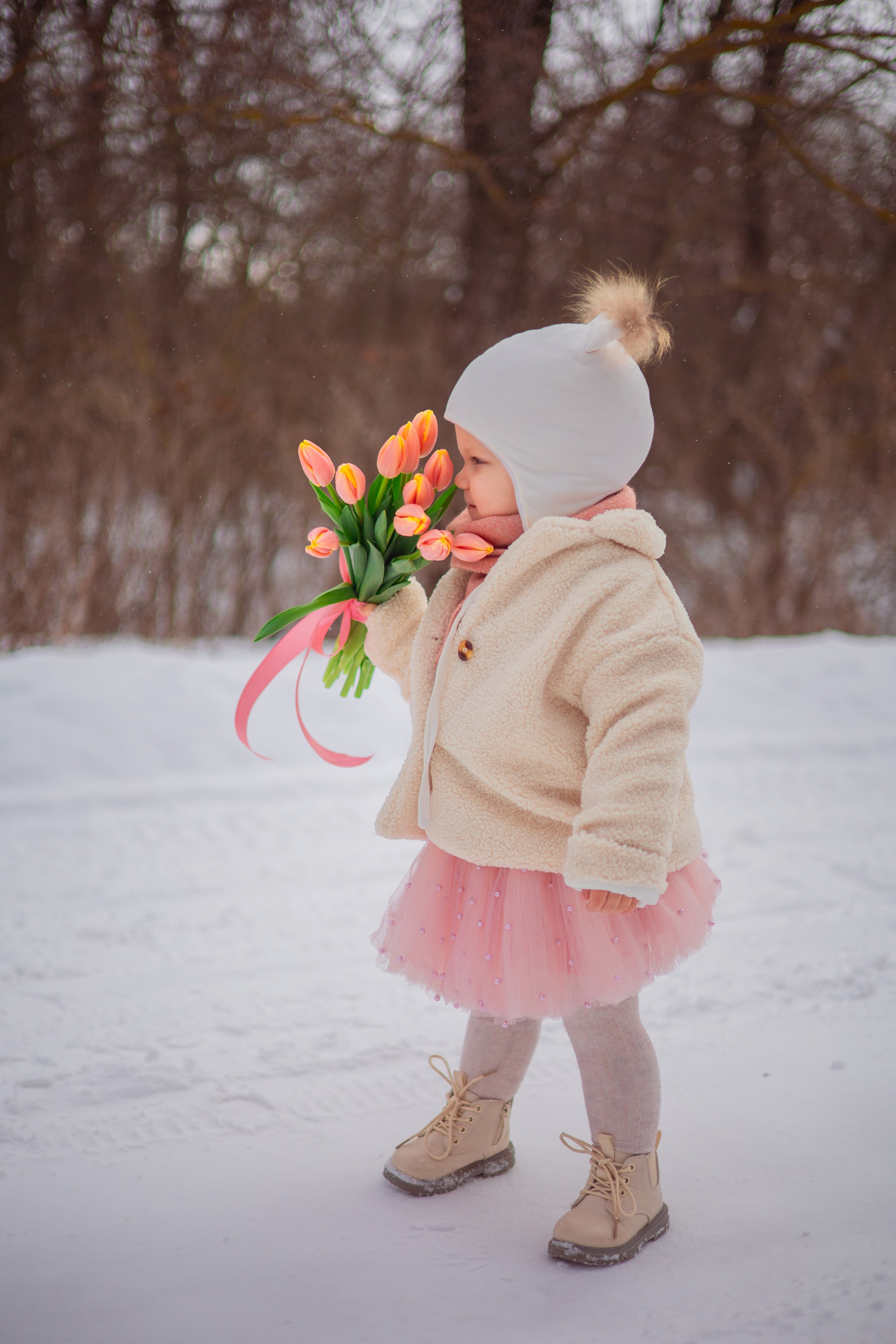 Даня и Поля тюльпаны. Семейный и детский фотограф в Михайловке Татьяна Лестьева