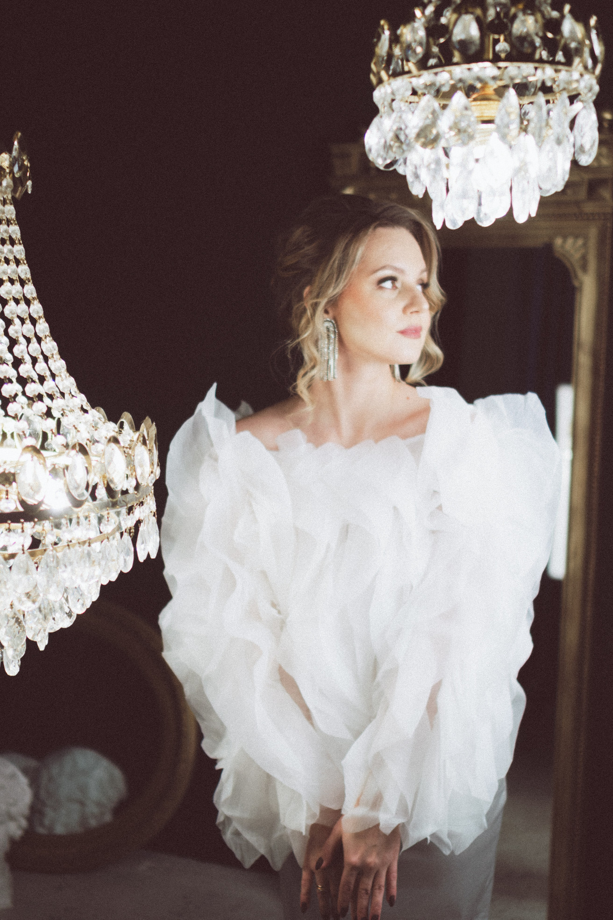 НОВОГОДНЯЯ ФОТОСЕСИИЯ В СТУДИИ ДЛЯ ДЕВУШКИ И ПРОГУЛКА ПО ЧЕРНЫШЕВСКОЙ. Профессиональный фотограф, Санкт-Петербург — Виктория Богомолова