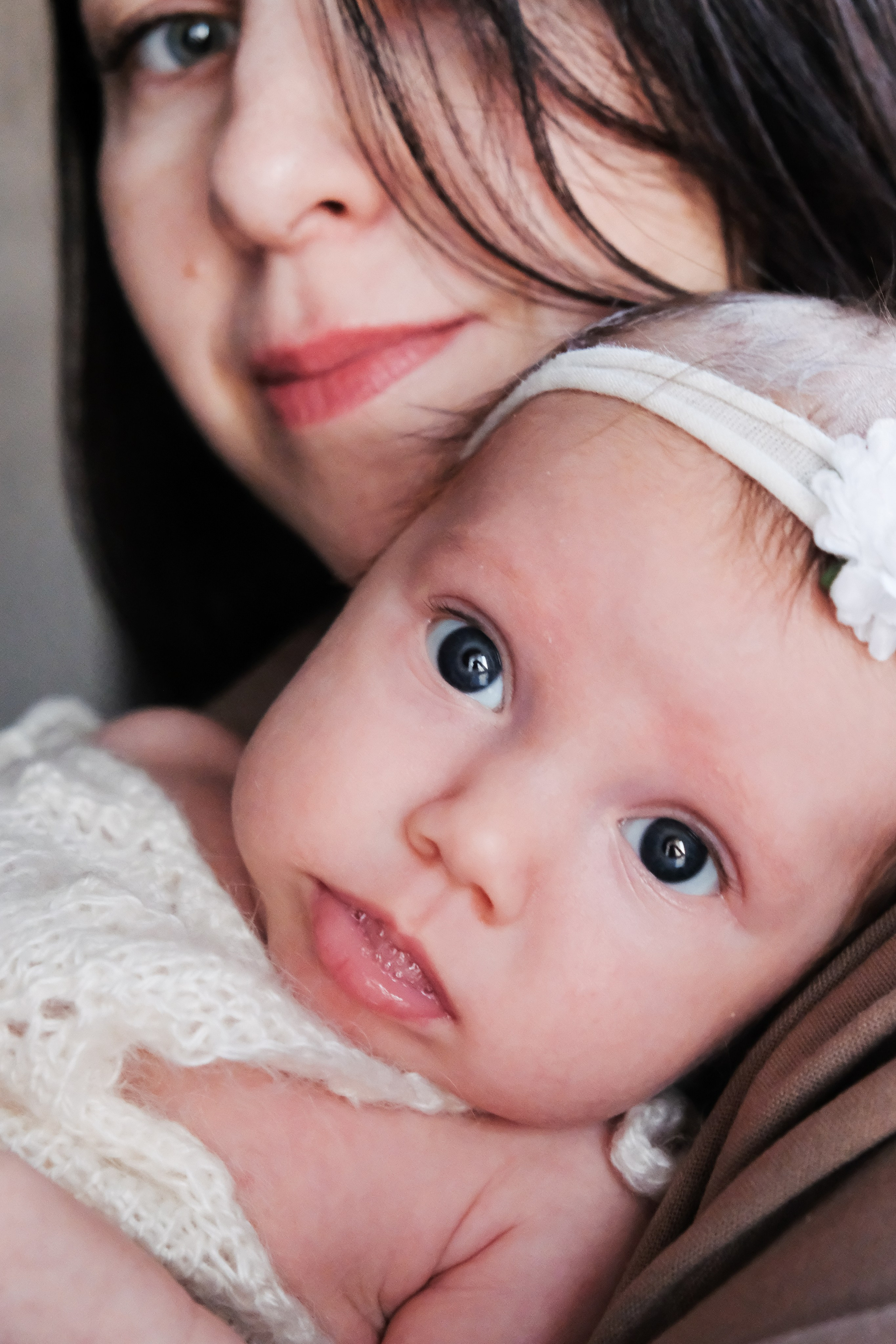 Маша с дочерьми. Фотограф Наташа Лисица