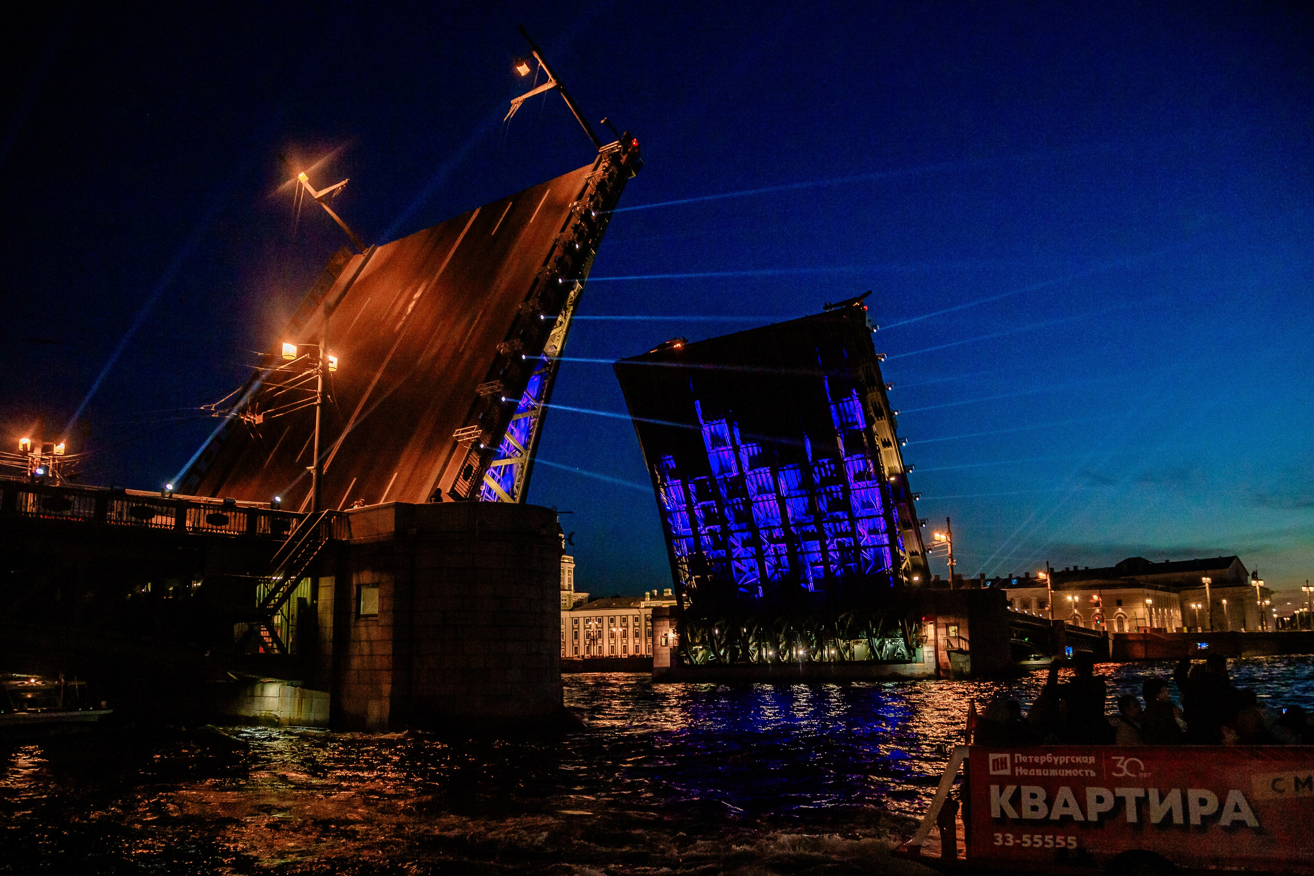 Выпускной на теплоходе. Фотограф в Санкт-Петербурге Чумаков Семен