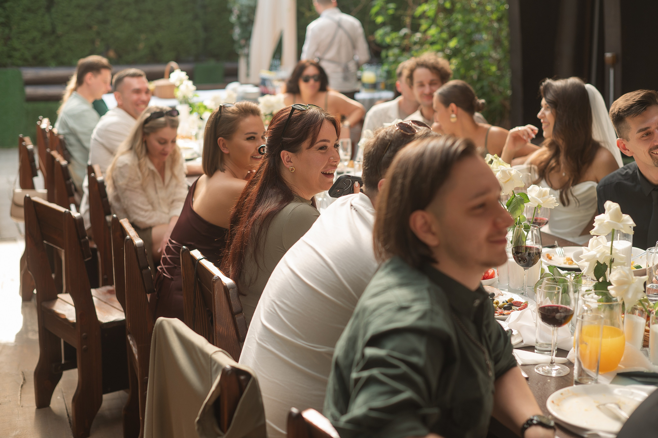 Динамичная свадьба где гости были активными участниками праздника. Свадебный фотограф в Ярославле Денис Медоваров