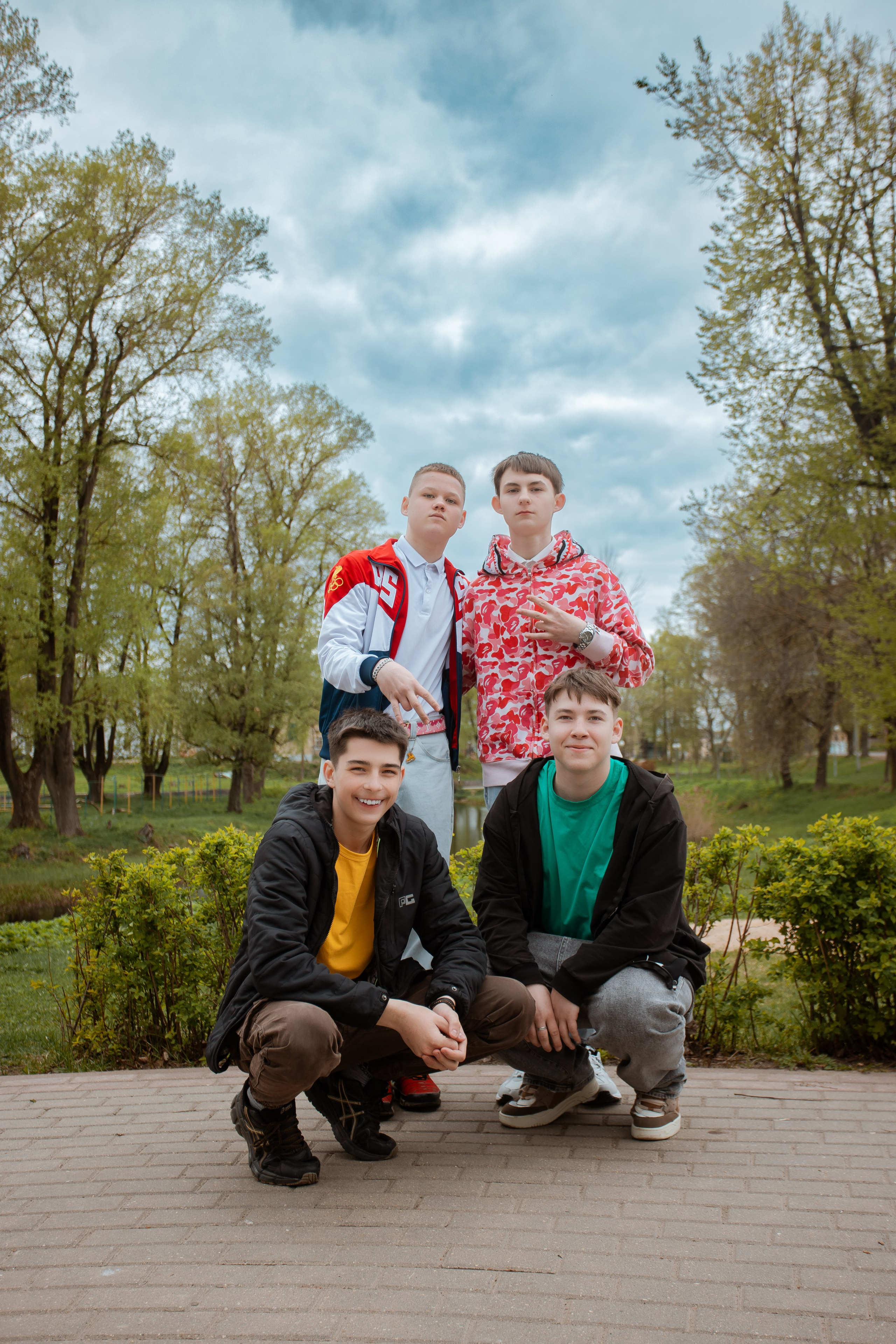 Зеленогорская СОШ, 9 класс. Студия выпускных альбомов Остров