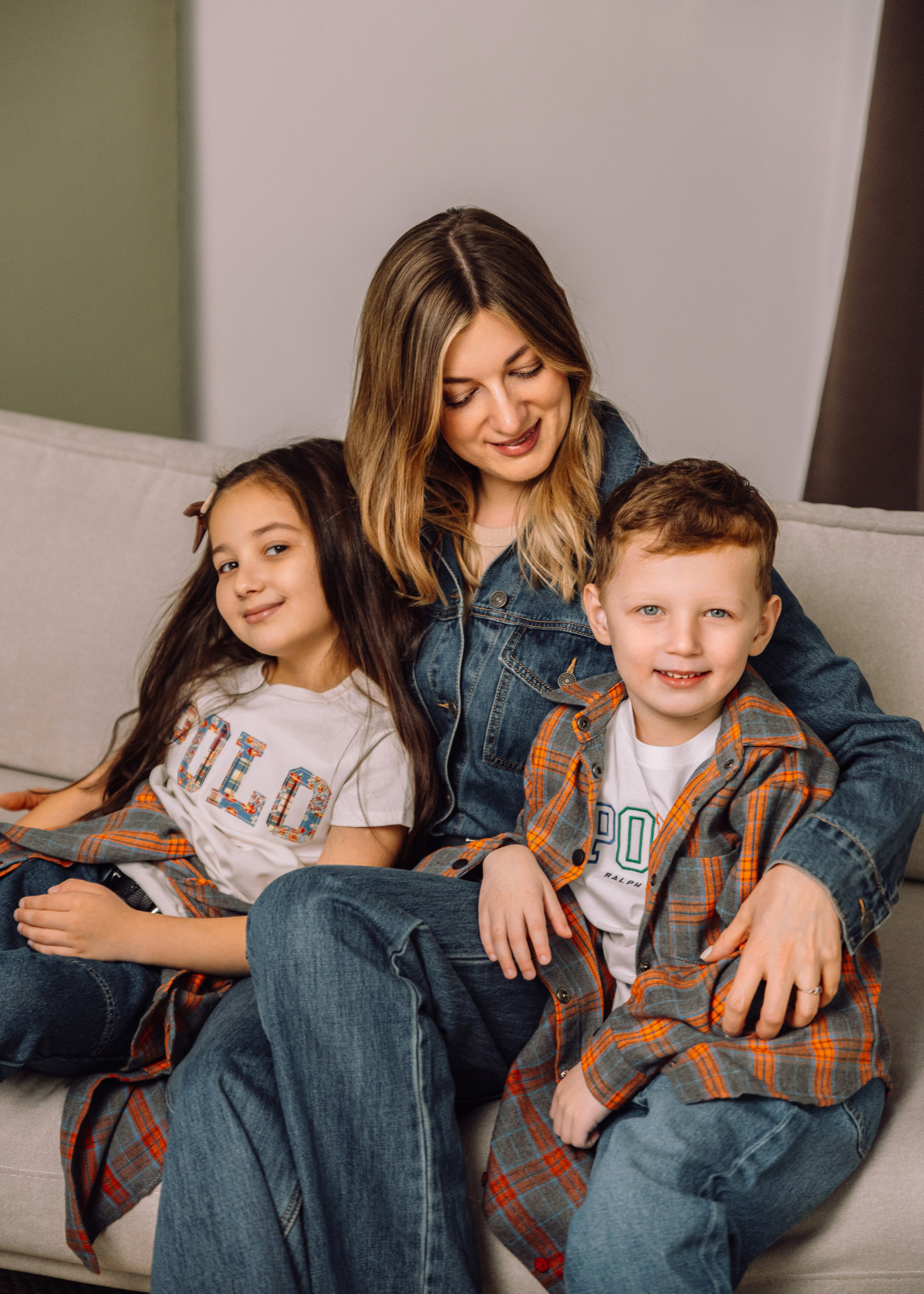 Елена, Лиана и Артем. Семейный фотограф В Москве Александра Дейкун