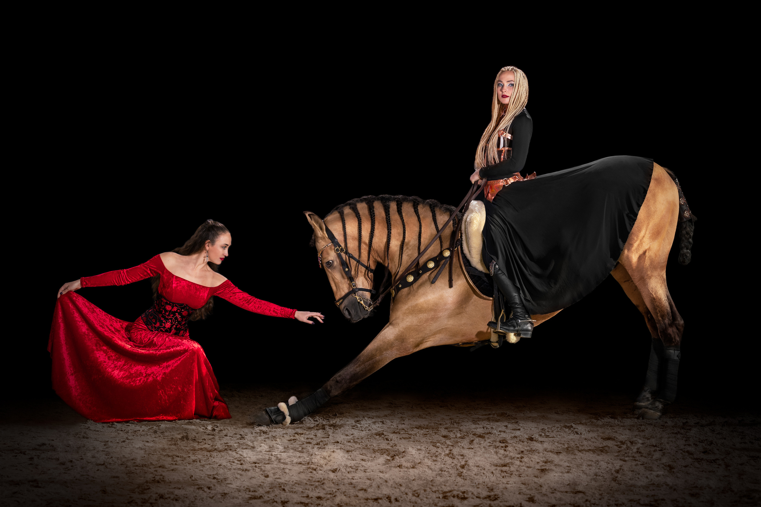 Конные фотосессии с использованием студийного оборудования. Mrs.Aquarelia Конный фотограф Марианна Леонтьева