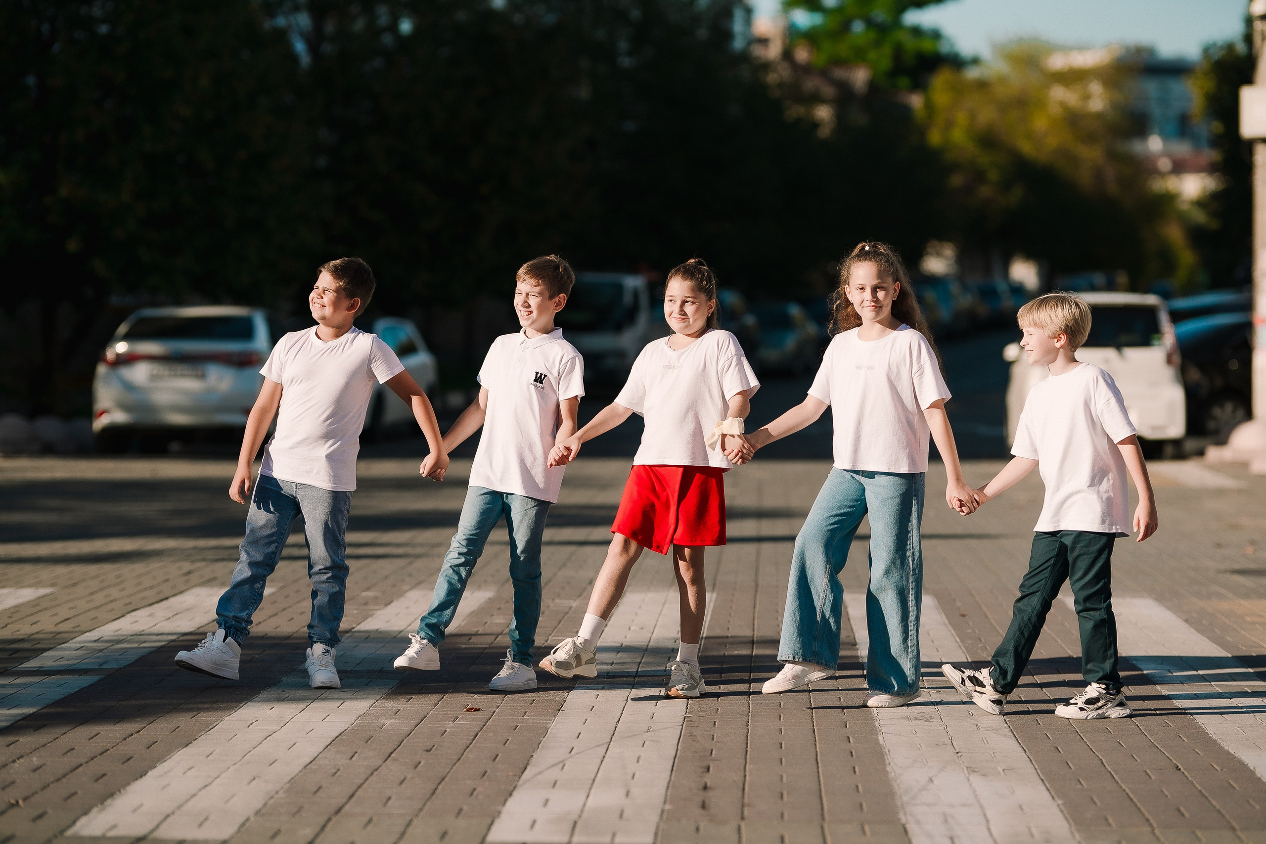 Начальная школа_ сквер Черняховского / Парк Фрунзе. Выпускные альбомы Натальи Бутко: Новороссийск, Анапа, Геленджик