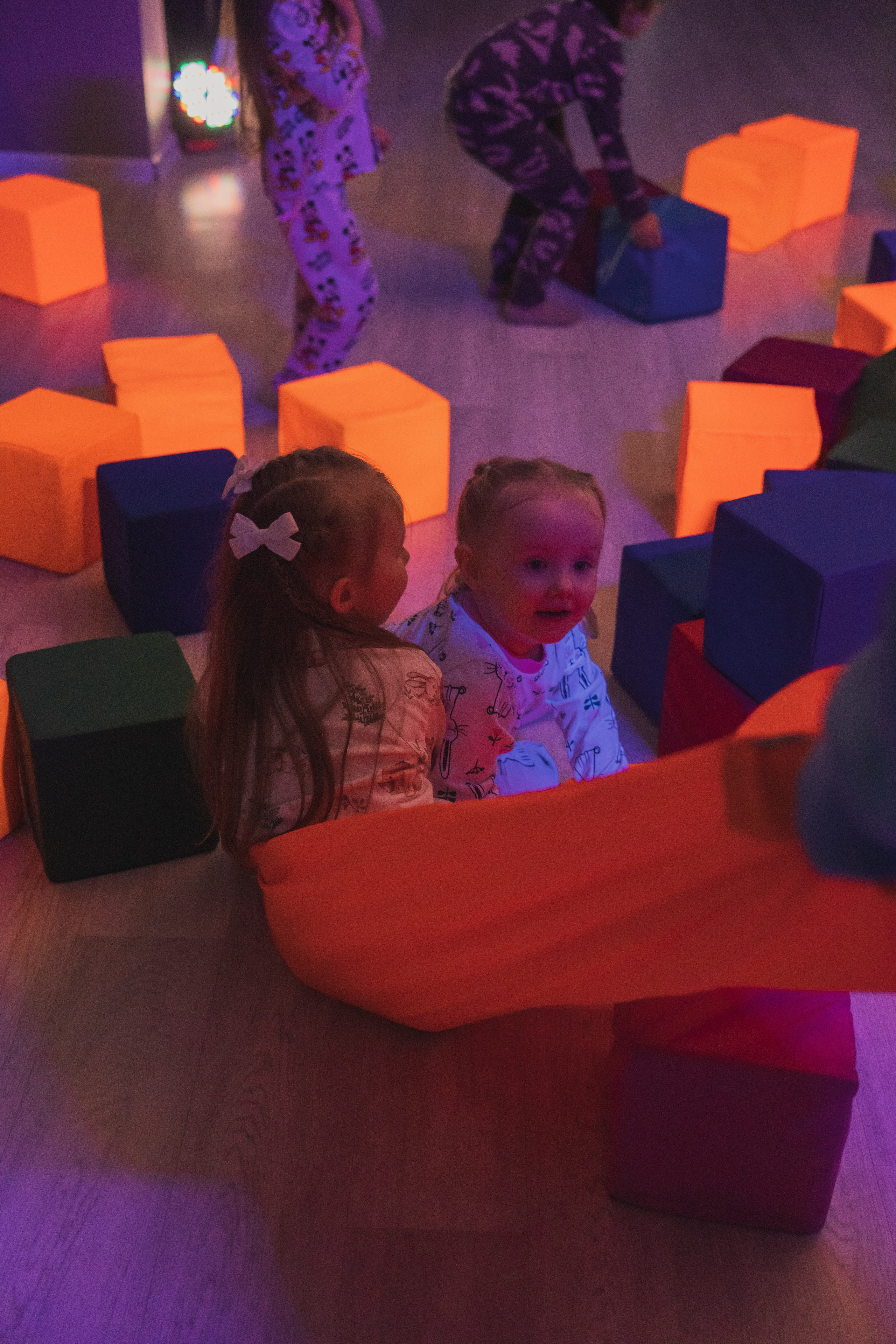 Детский день рождения в студии праздника. Семейный фотограф Екатеринбург Татьяна Девятых