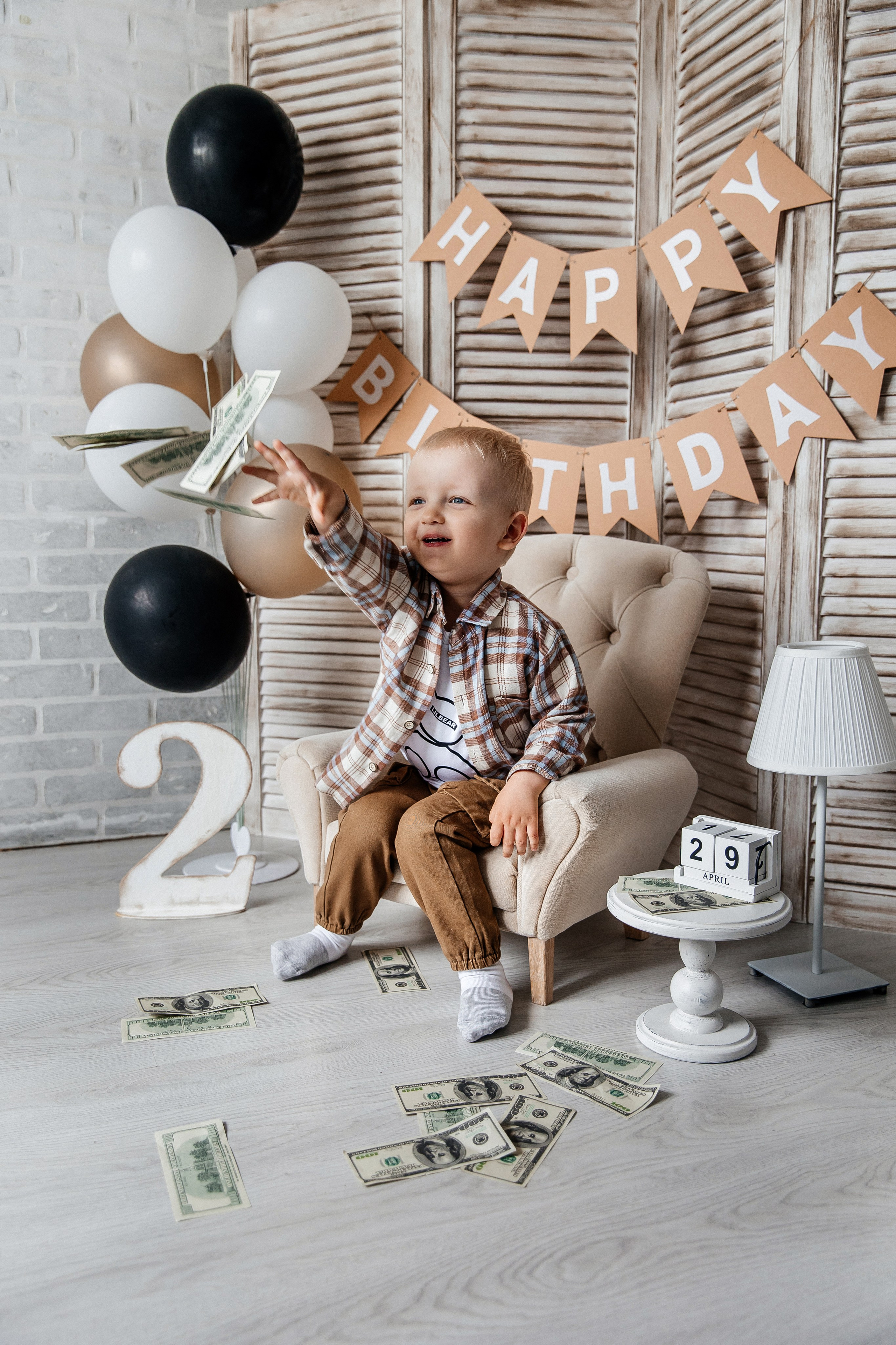В кресле (до 3 лет). Детский фотограф, выпускные альбомы в Нижнем Новгороде Бодягина Мария