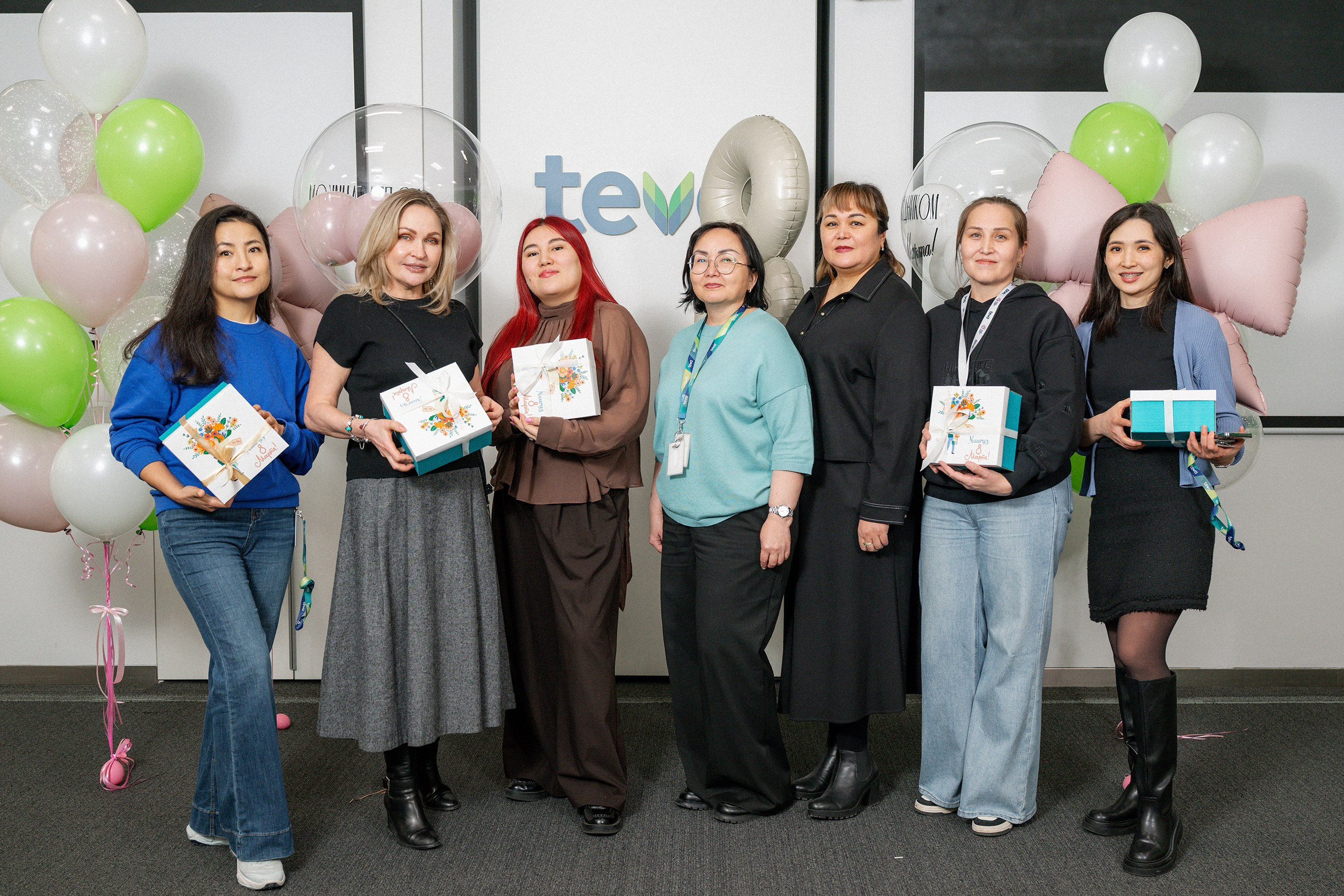 Teva, 8 марта, квиз. Фотограф в Алматы — Алексей Коньков | Репортаж, свадьбы, портреты, Love story