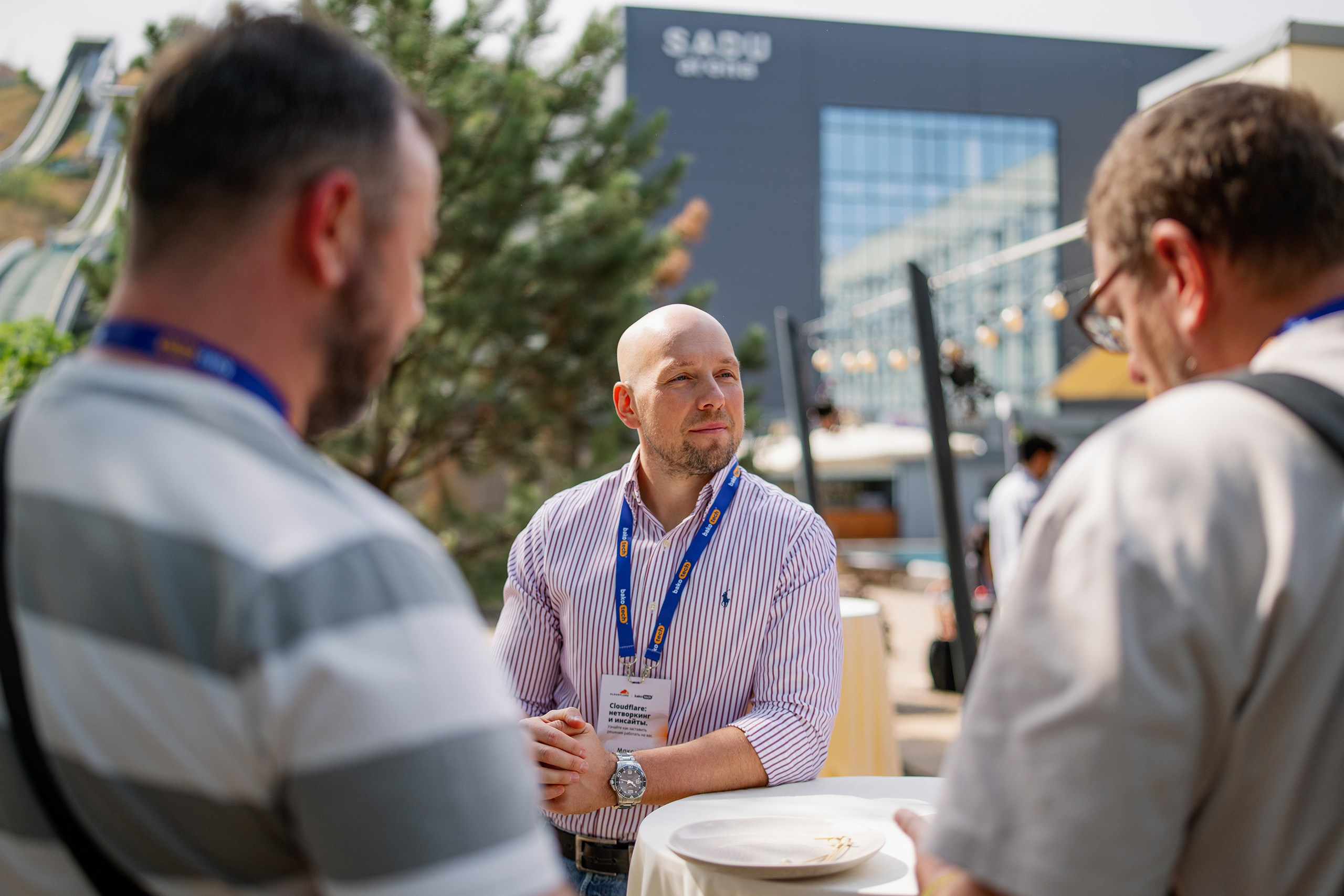 Конференция/Игра в тенис — BakoTech&Cloudfire. Фотограф в Алматы — Алексей Коньков | Репортаж, свадьбы, портреты