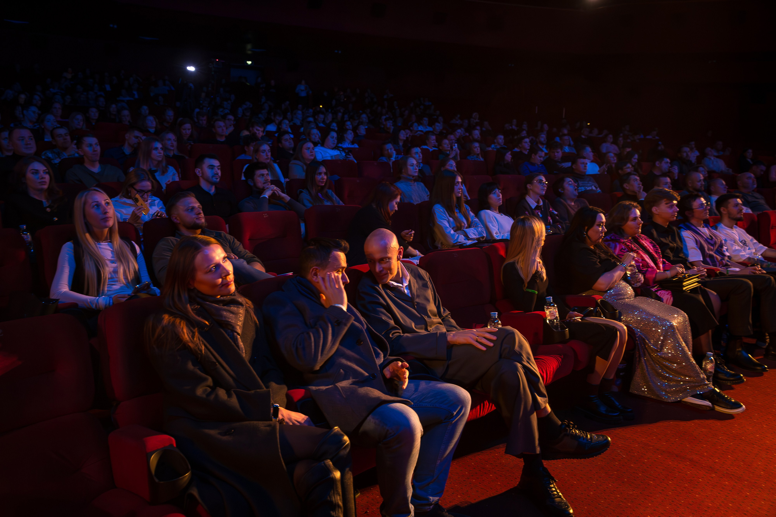 Tomoru.Team Кинотеатр"Октябрь»