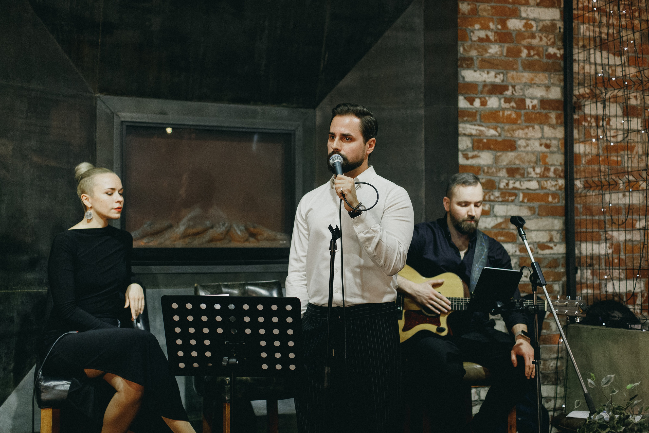 Музыкально-поэтический вечер с Иваном Засухиным. СВОИ. ФОТООТЧЕТЫ-СОБЫТИЯ-МЕСТА