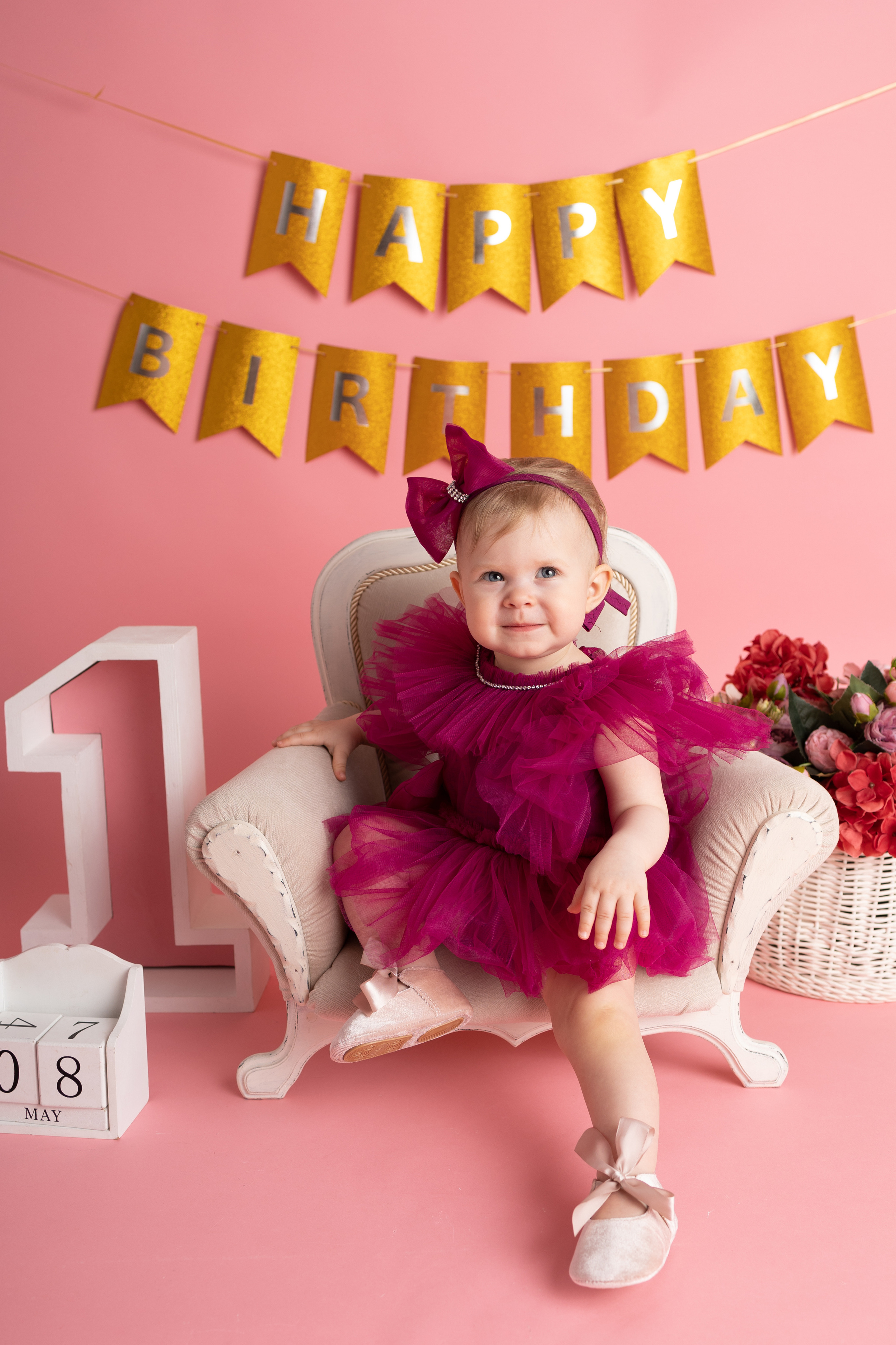 От 9 месяцев  - Фотограф новорожденных: магия детства в каждом снимке. Фотограф новорожденных: волшебные моменты первых дней жизни