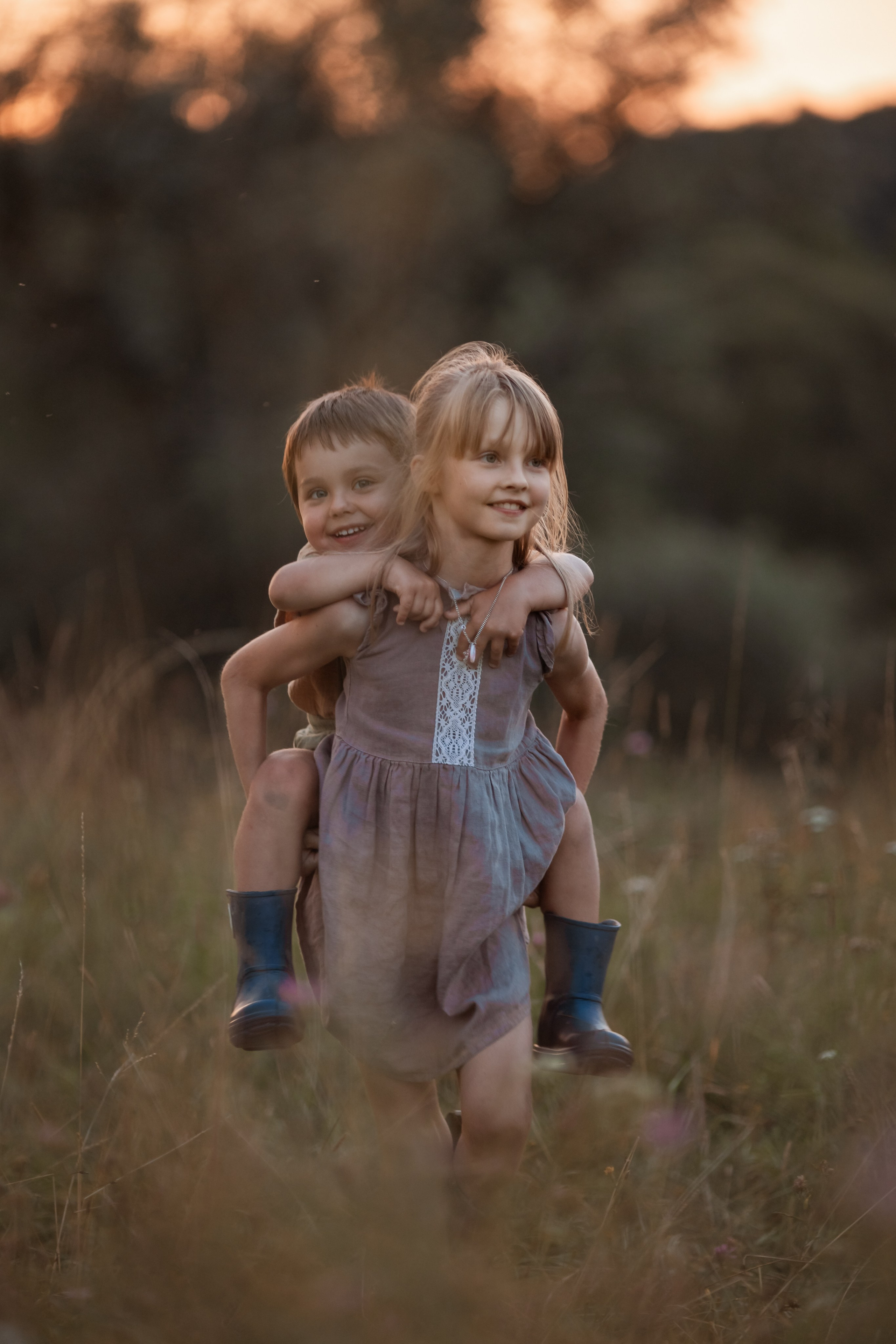 Детская фотосессия в полях | Надежда Воробьёва. Семейный и женский фотограф в Москве Надежда Воробьева