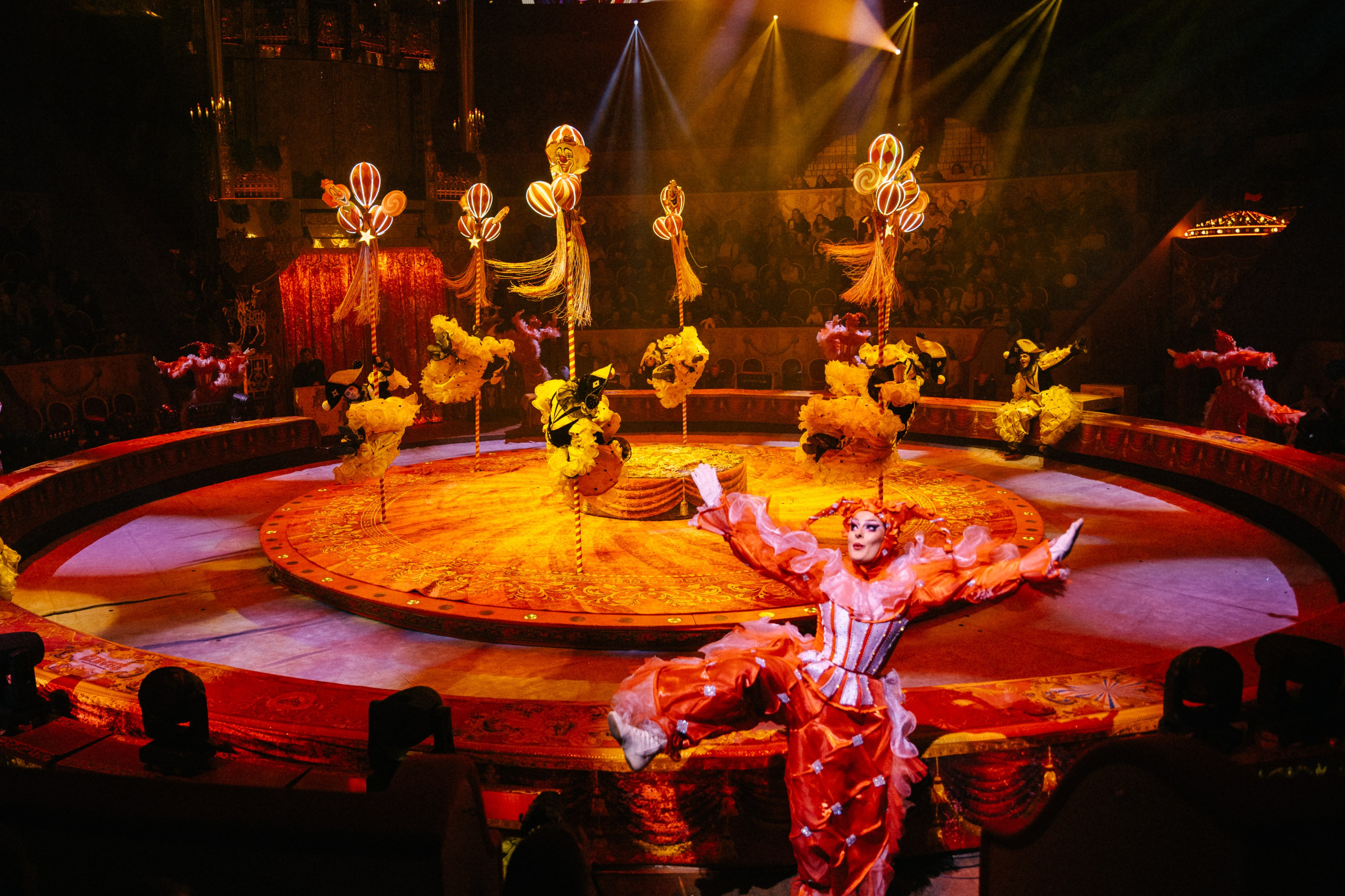 Королевский Цирк Гии Эрадзе. Репортажный и портретный фотограф в Санкт-Петербурге Степлевич Дарья