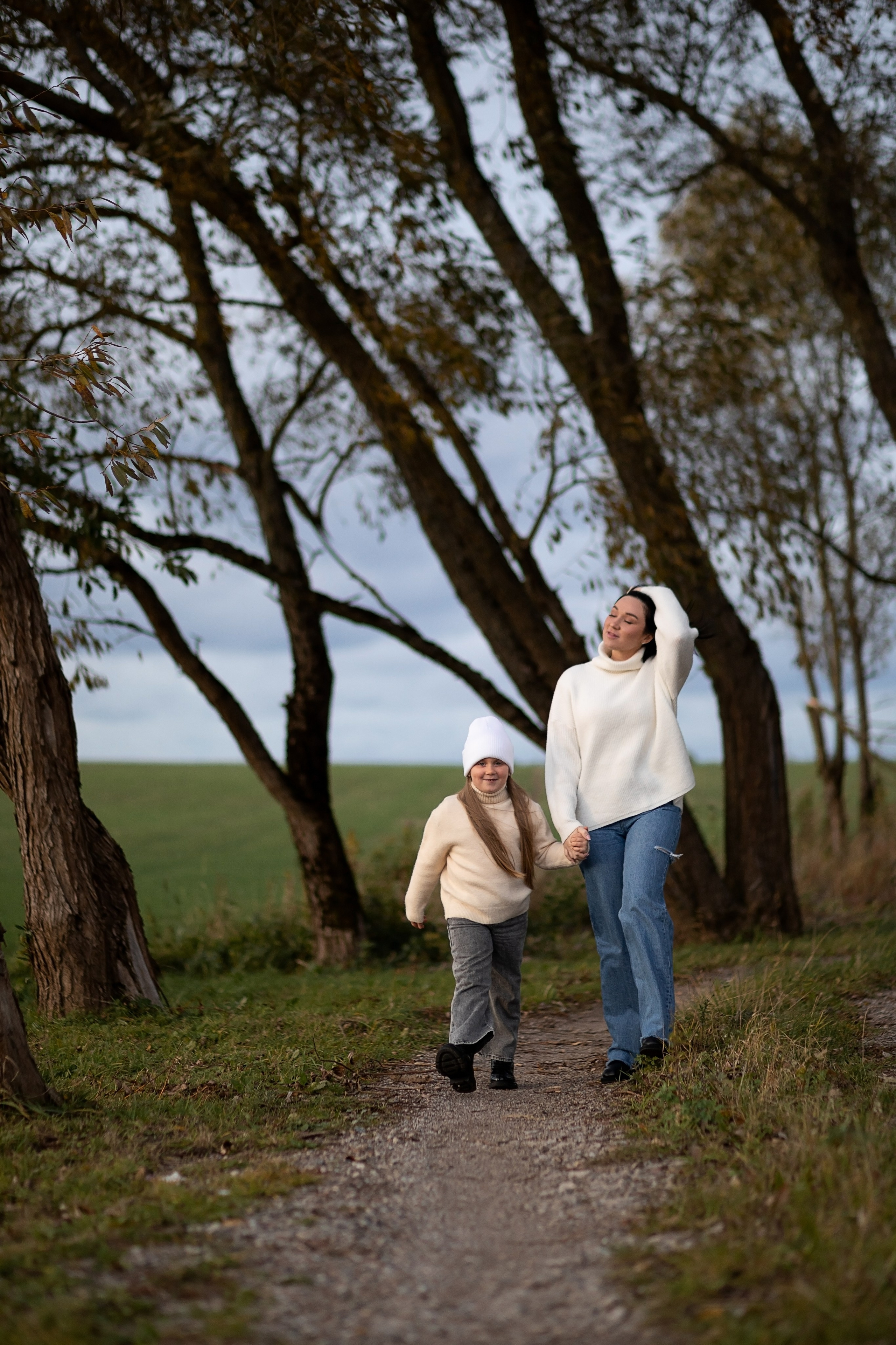 Карина и Алиса. Главная