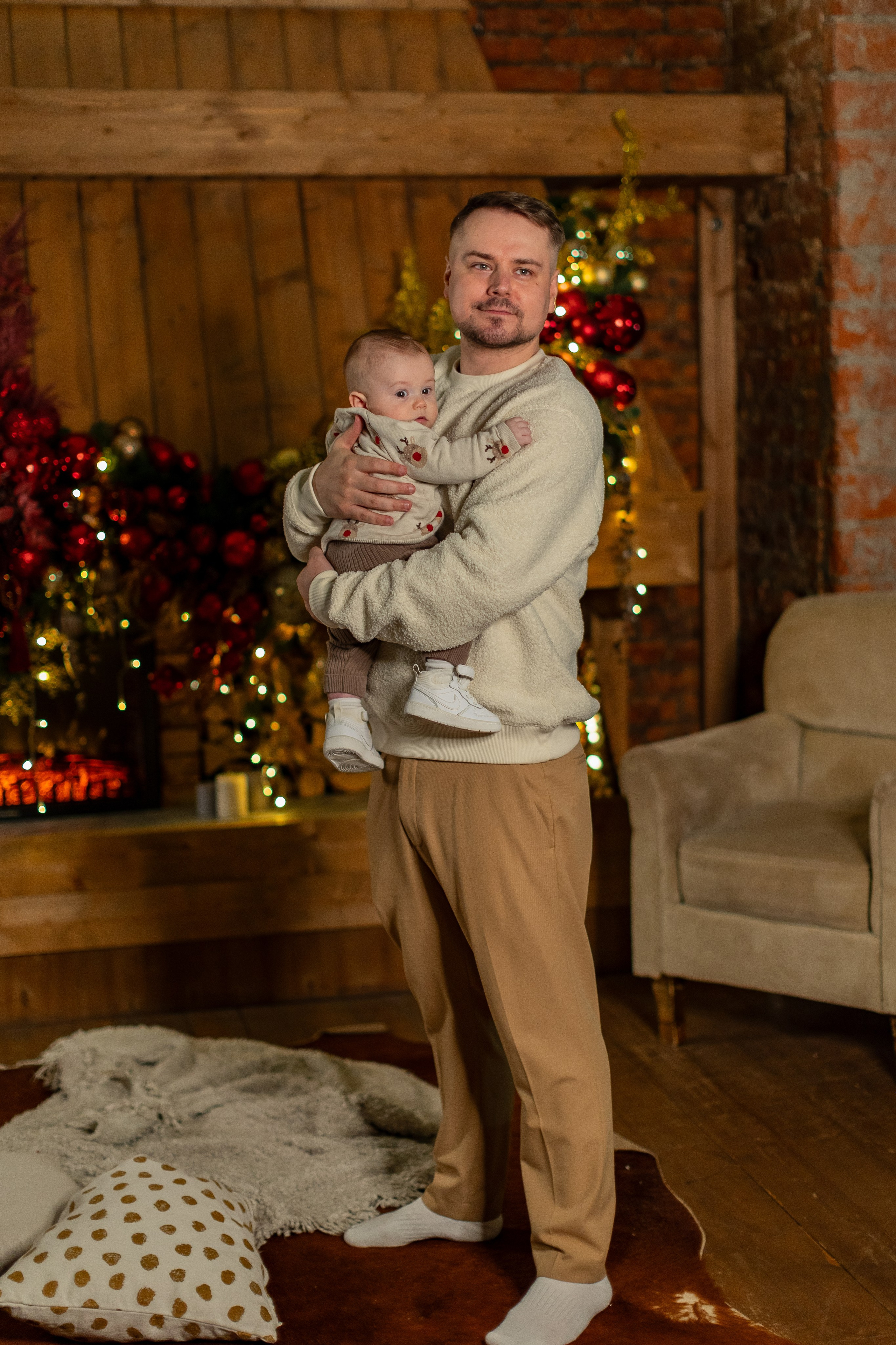 Фотосессии в Famous студии зал Оскар. Фото и видео Москва. Свадебный фотограф, видеограф, фотосессии, видеосъемка