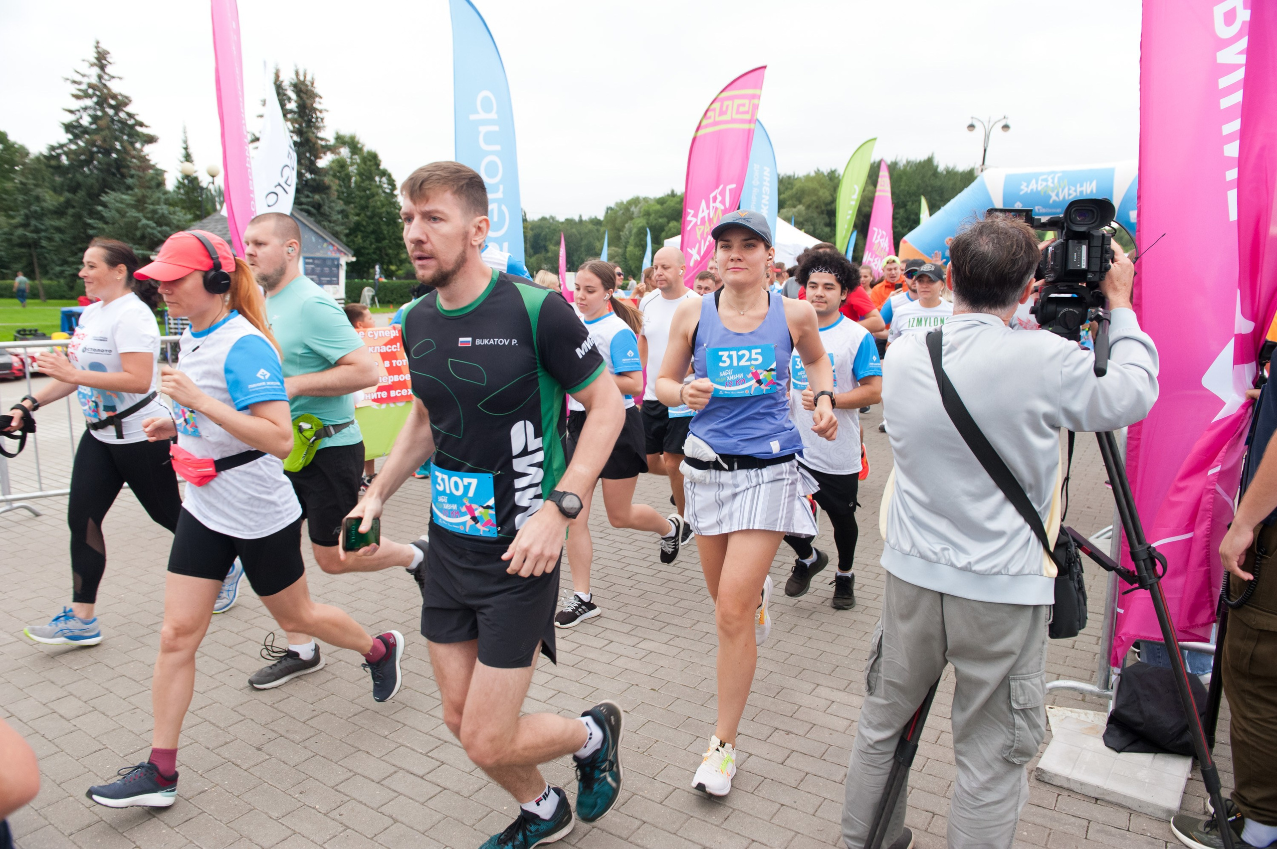 Корпоративное. Забег X5 Retail Group. Репортажный фотограф и видеограф Слава Думчев. Тимбилдинги, отчетники, корпоративы