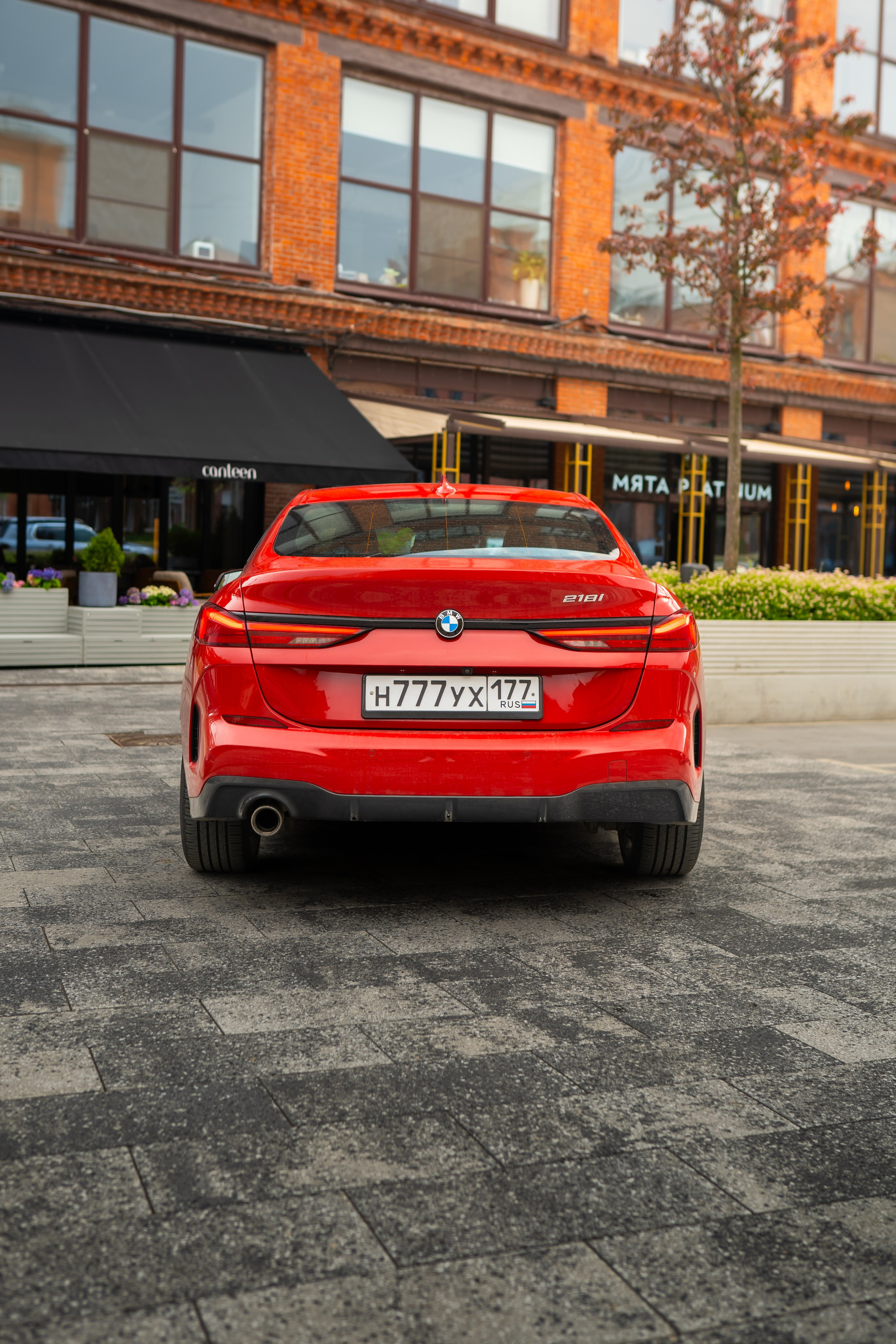 BMW 2-series. Mirllaev