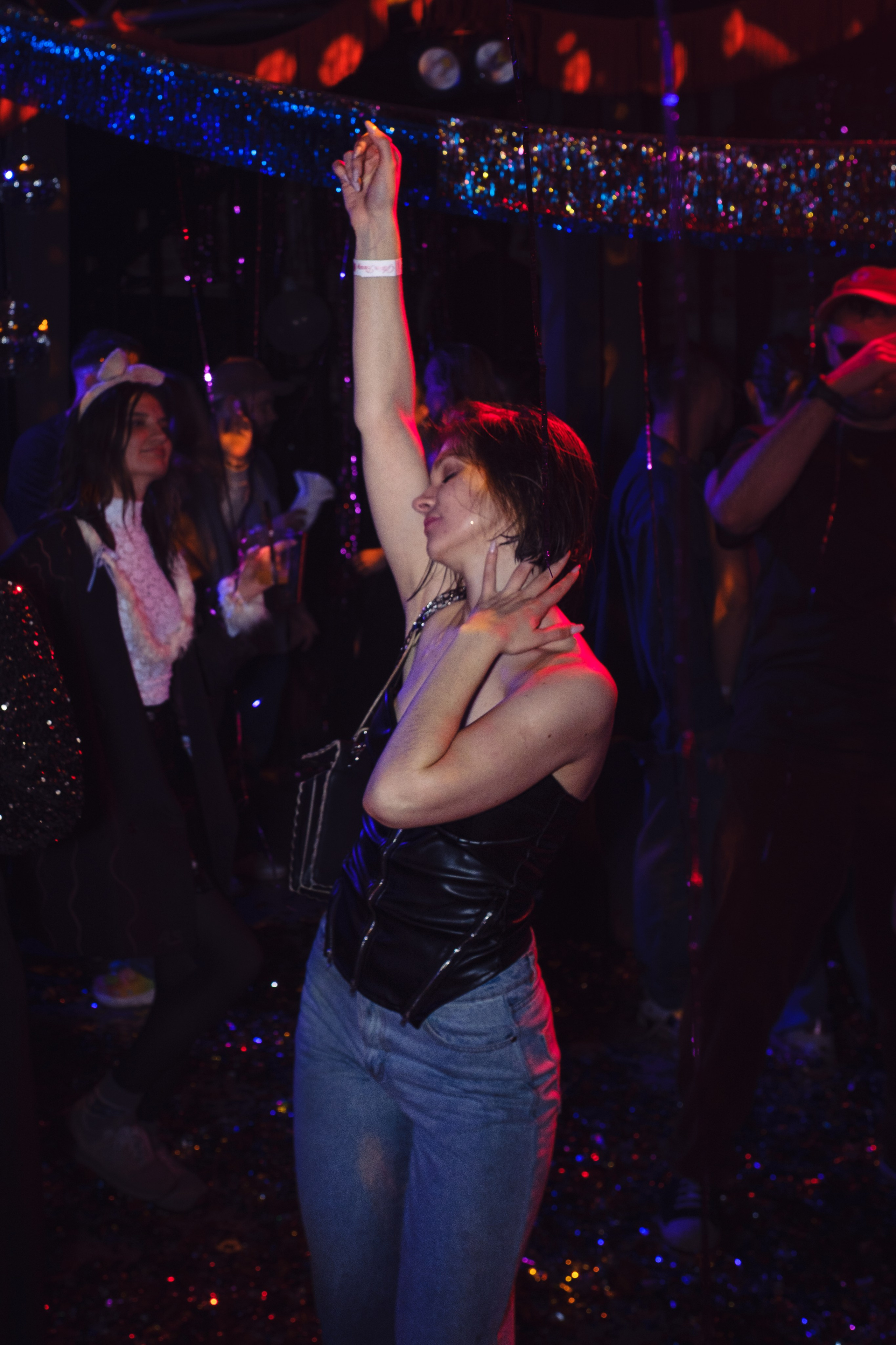 Репортажная съемка. Фотограф из Санкт-Петербурга. Снимаю портреты, свадьбы и репортажи