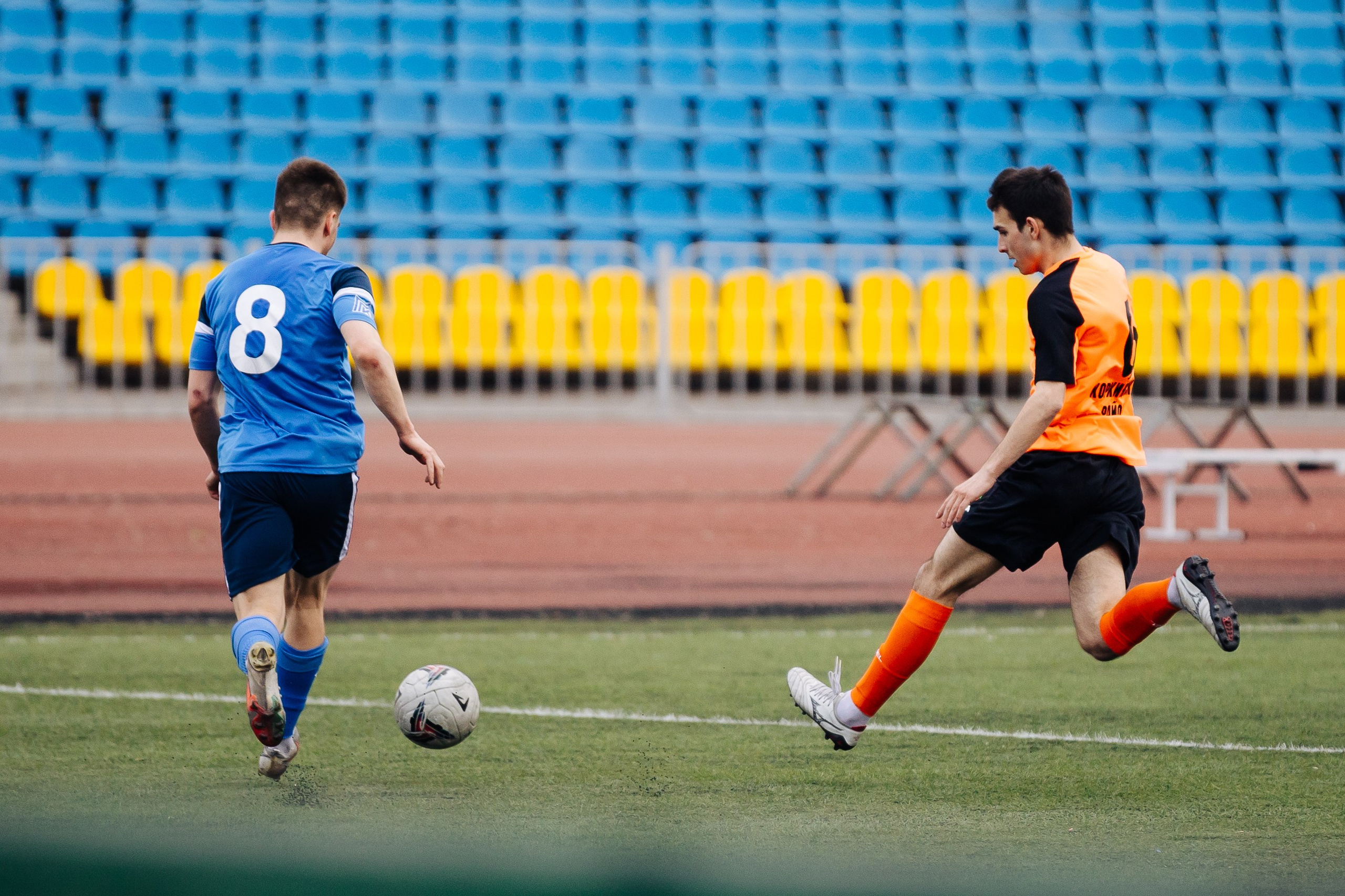ФК Металлург — ФК Шахтер // 06.04.24. Денис Прохоров Фотограф в г. Магнитогорск