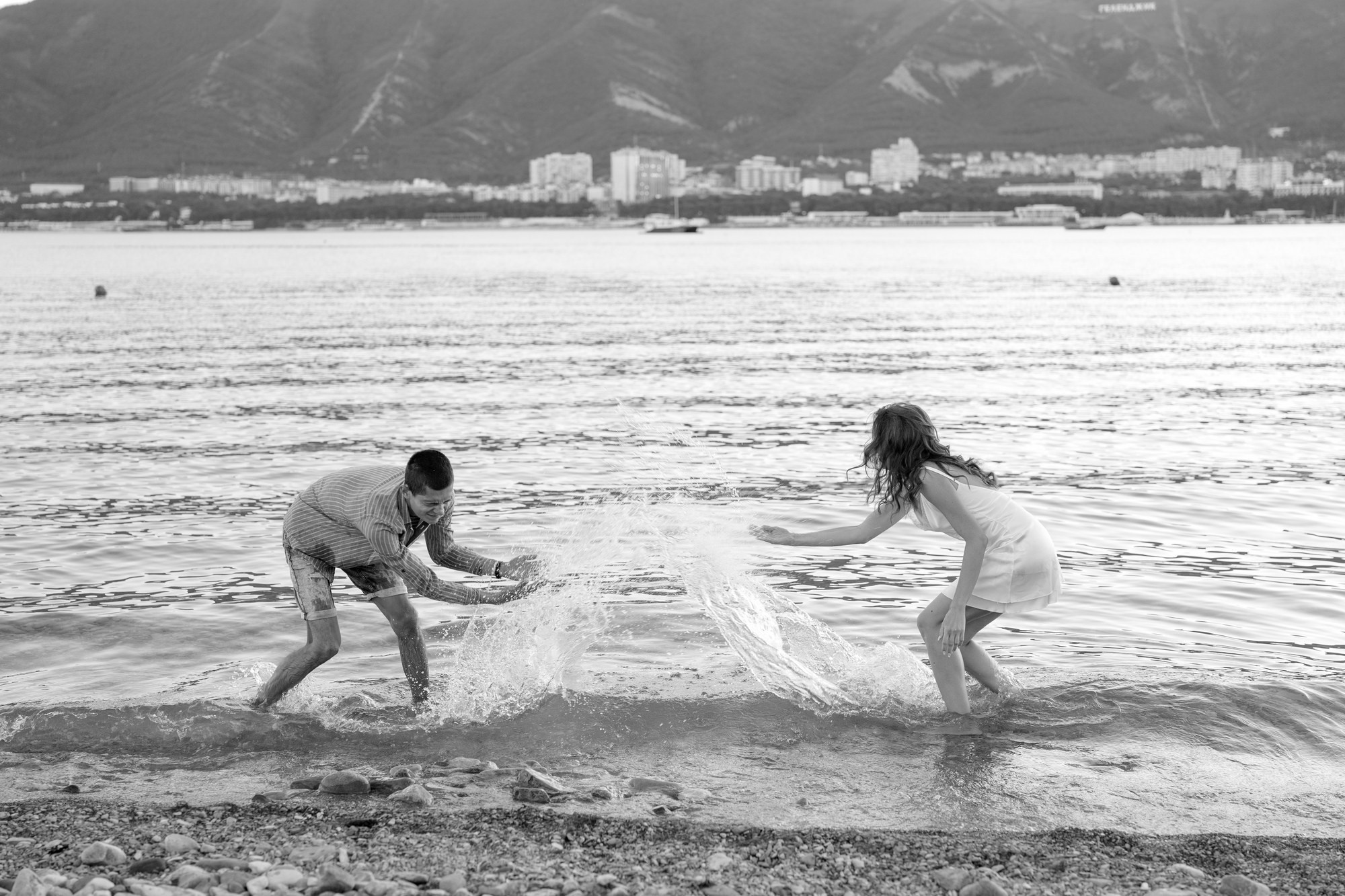 Пляж Сады морей. Фотосессии в Геленджике, лавстори, портреты, семейные — фотограф Жанна Шестопалова