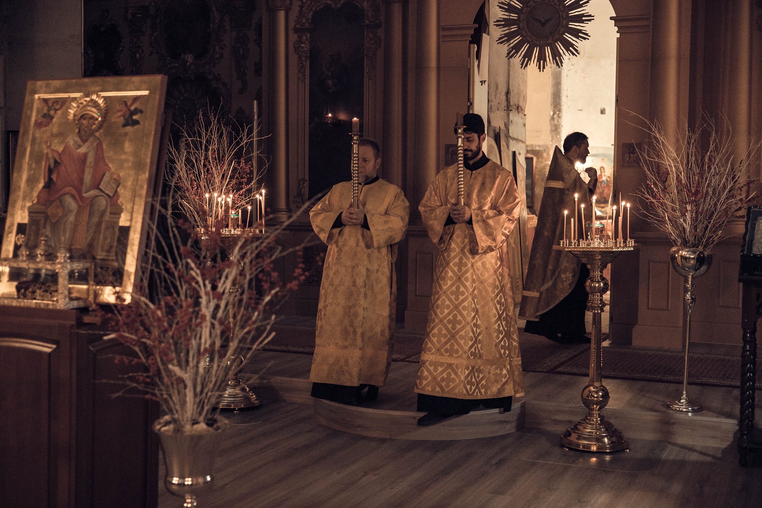 Храм Воскресения Словущего в Барашах.Всенощное накануне дня памяти Спиридона Тримифунтского. Артеменкова Анна Фотограф