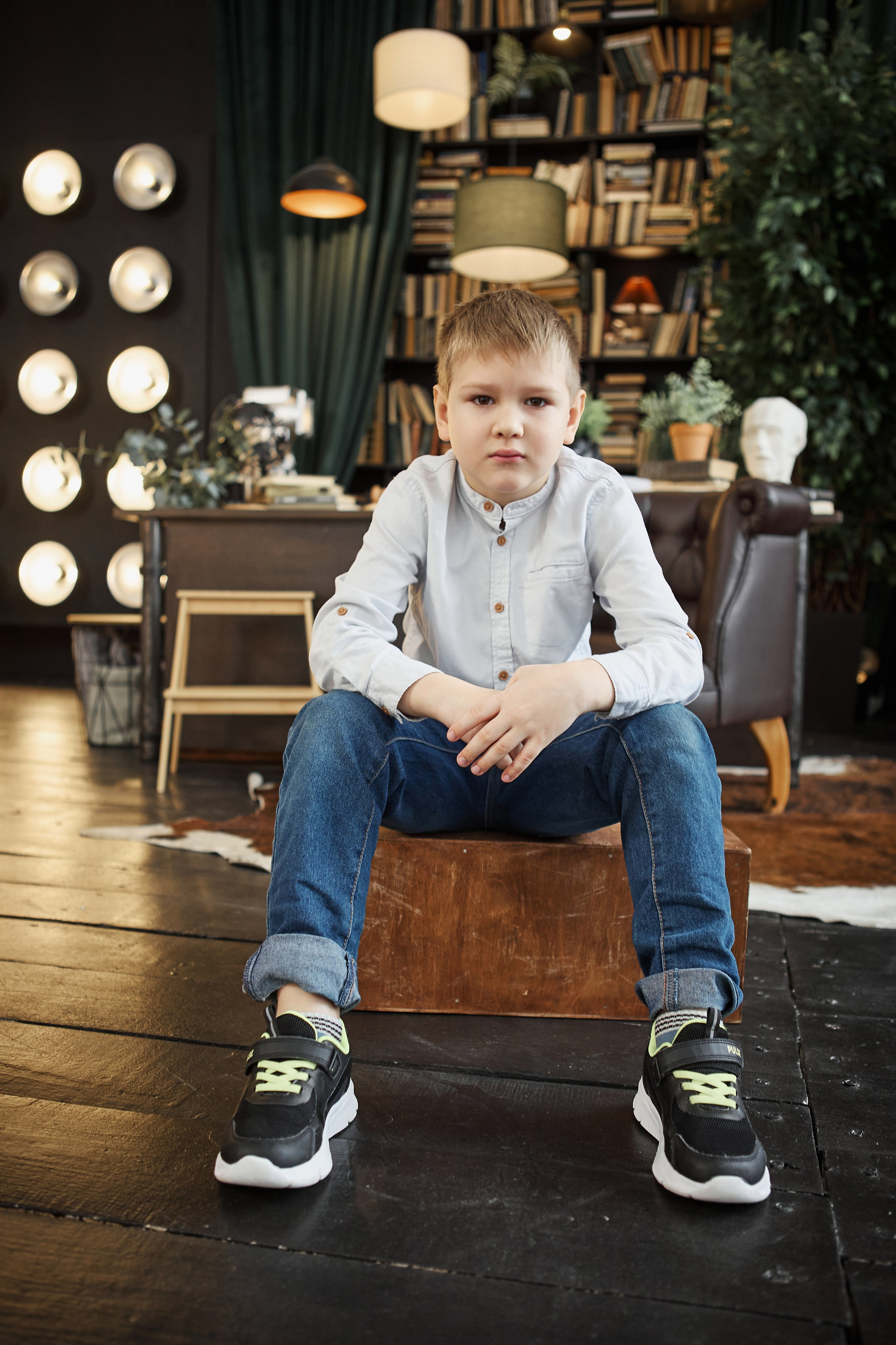 Портреты. Выпускные альбомы в городе Курган для всех