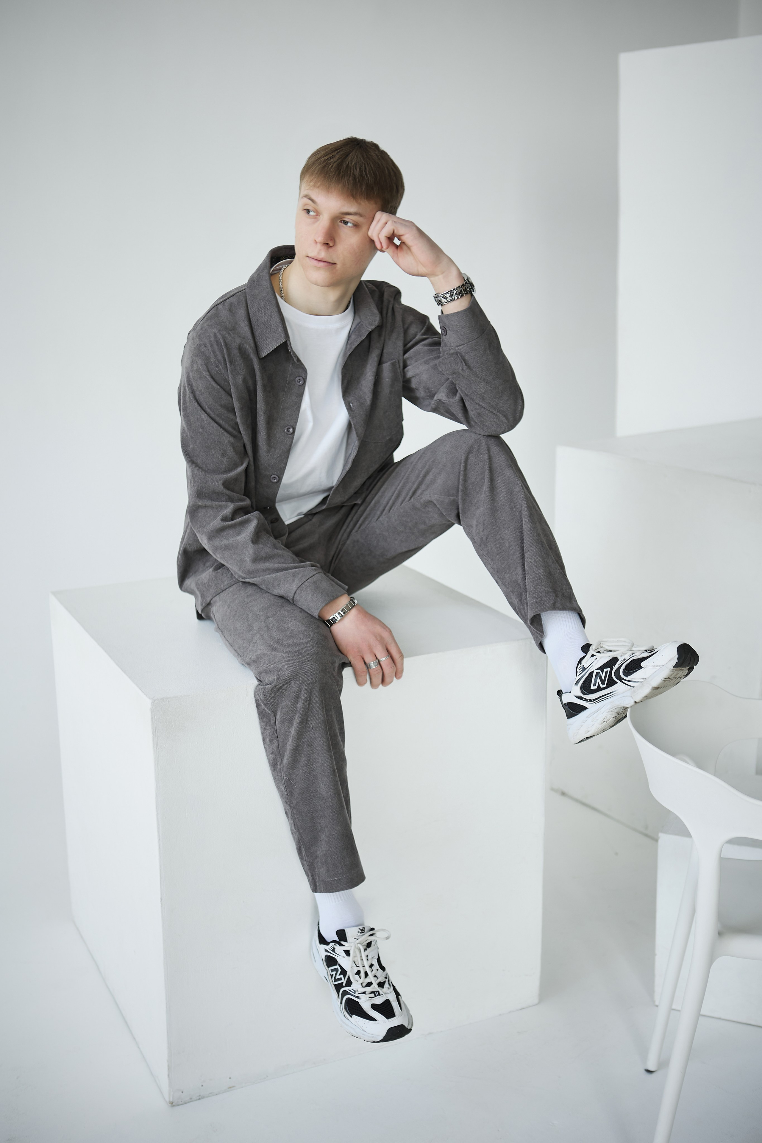 Портреты. Выпускные альбомы в городе Курган для всех