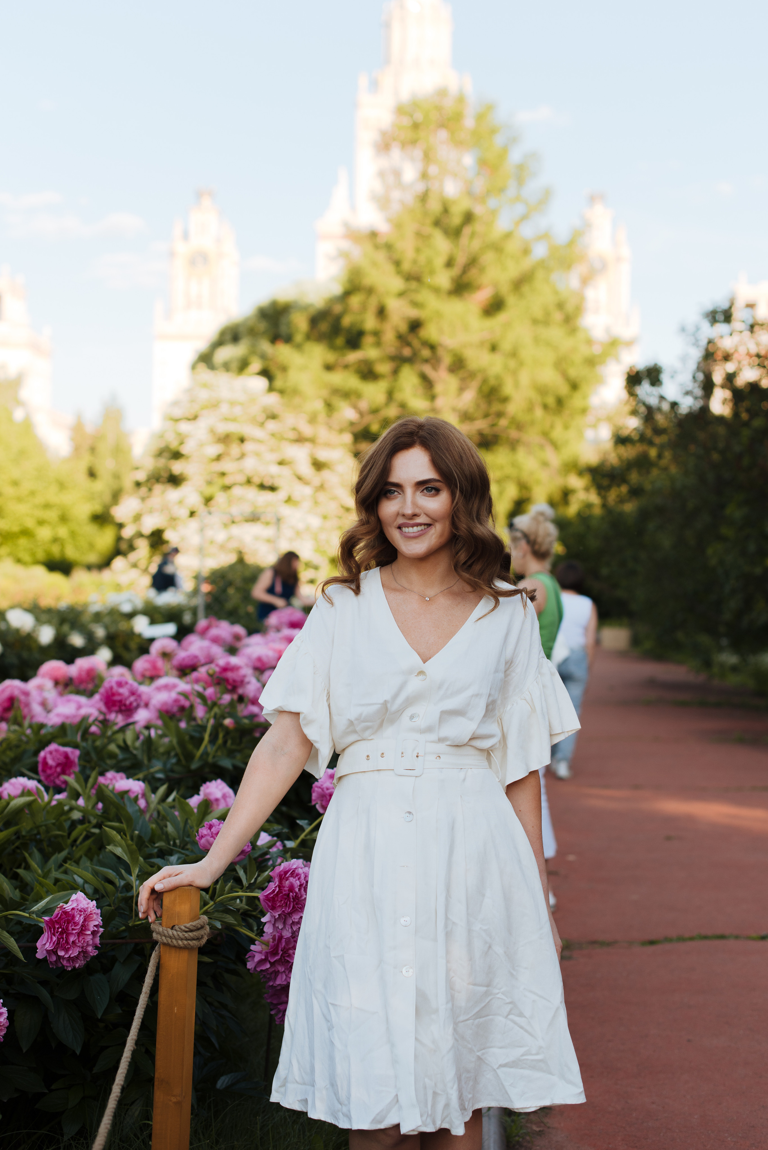 Алена, пионы. Свадебный фотограф в Москве Анна Полушина