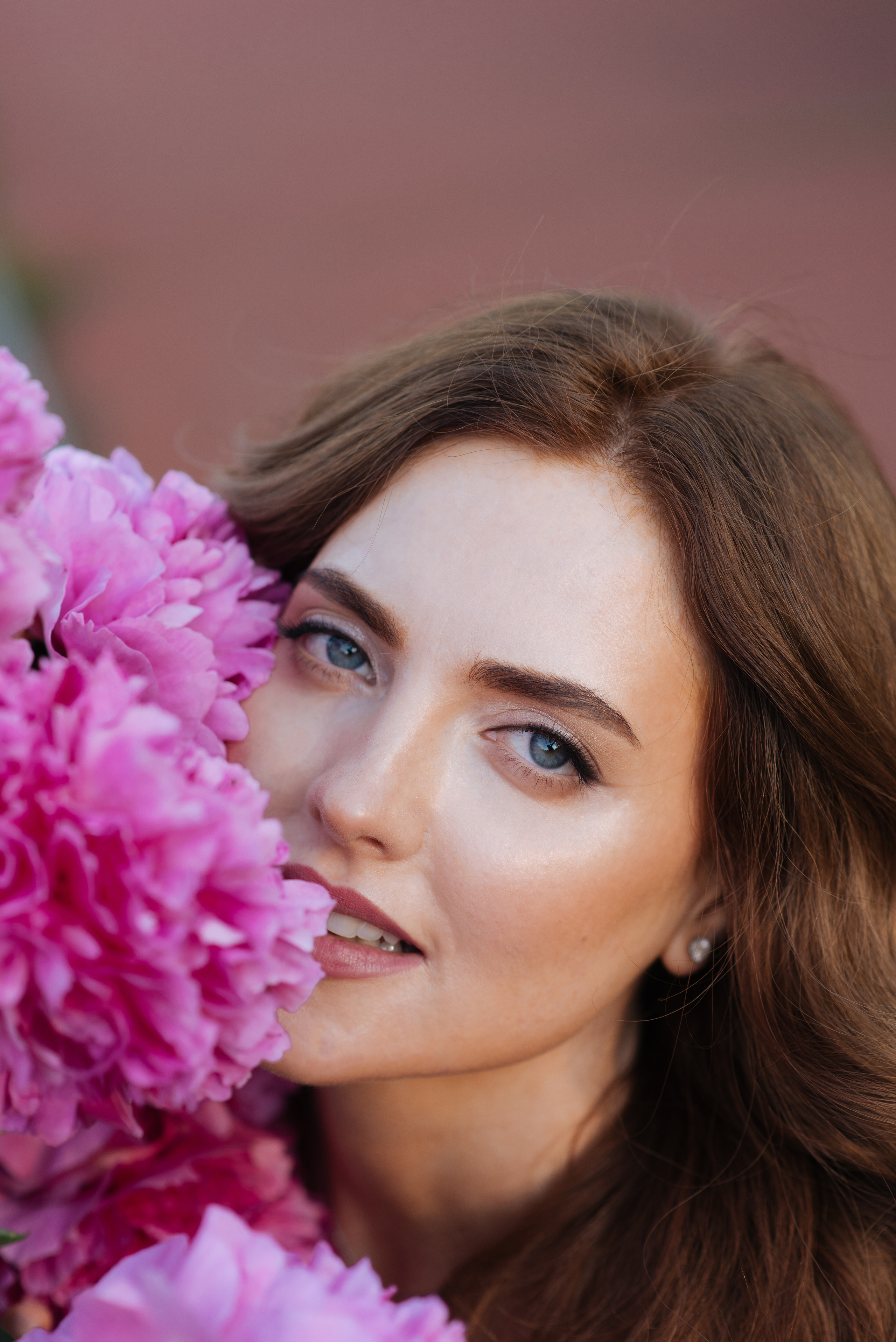 Алена, пионы. Свадебный фотограф в Москве Анна Полушина