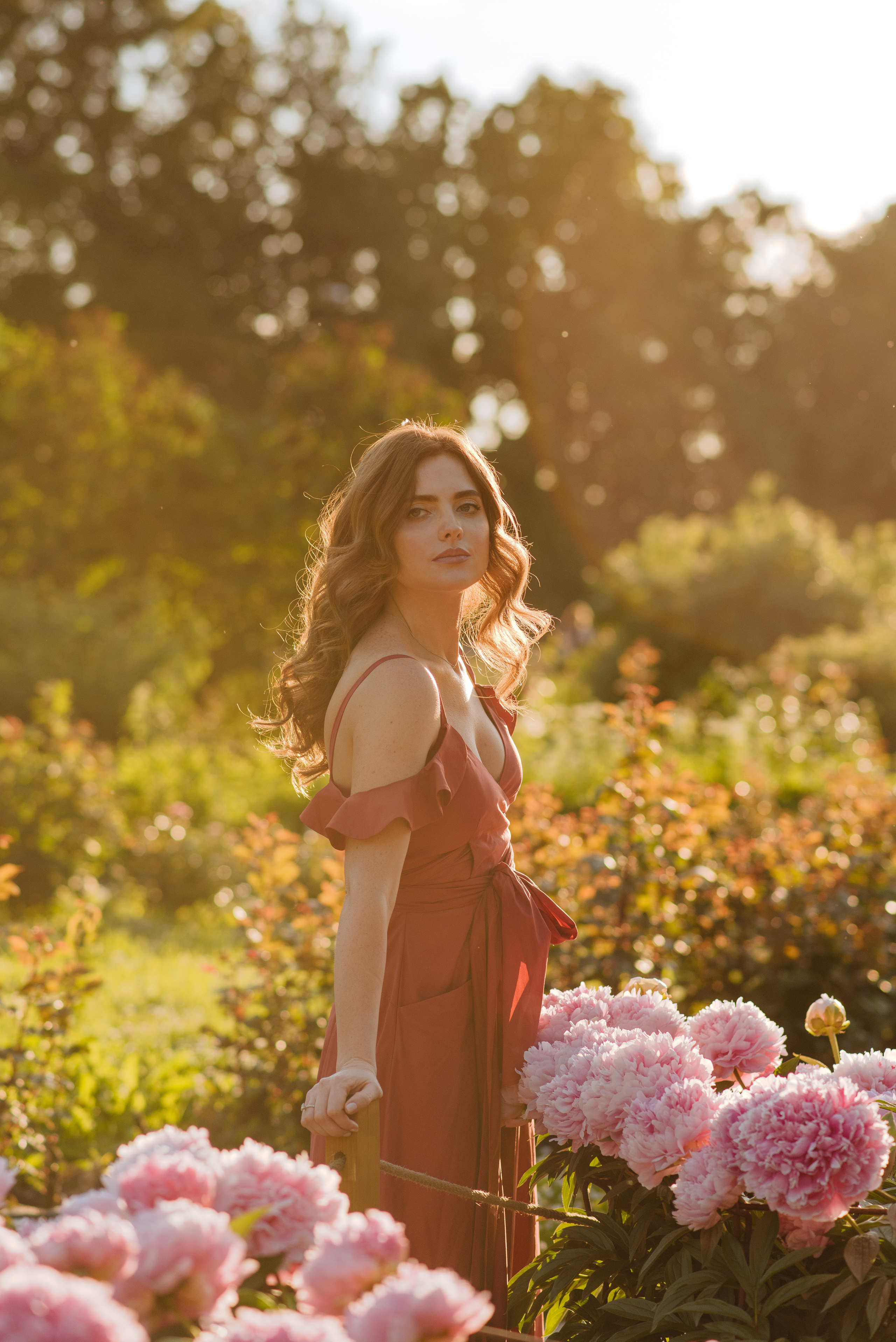 Алена, пионы. Свадебный фотограф в Москве Анна Полушина