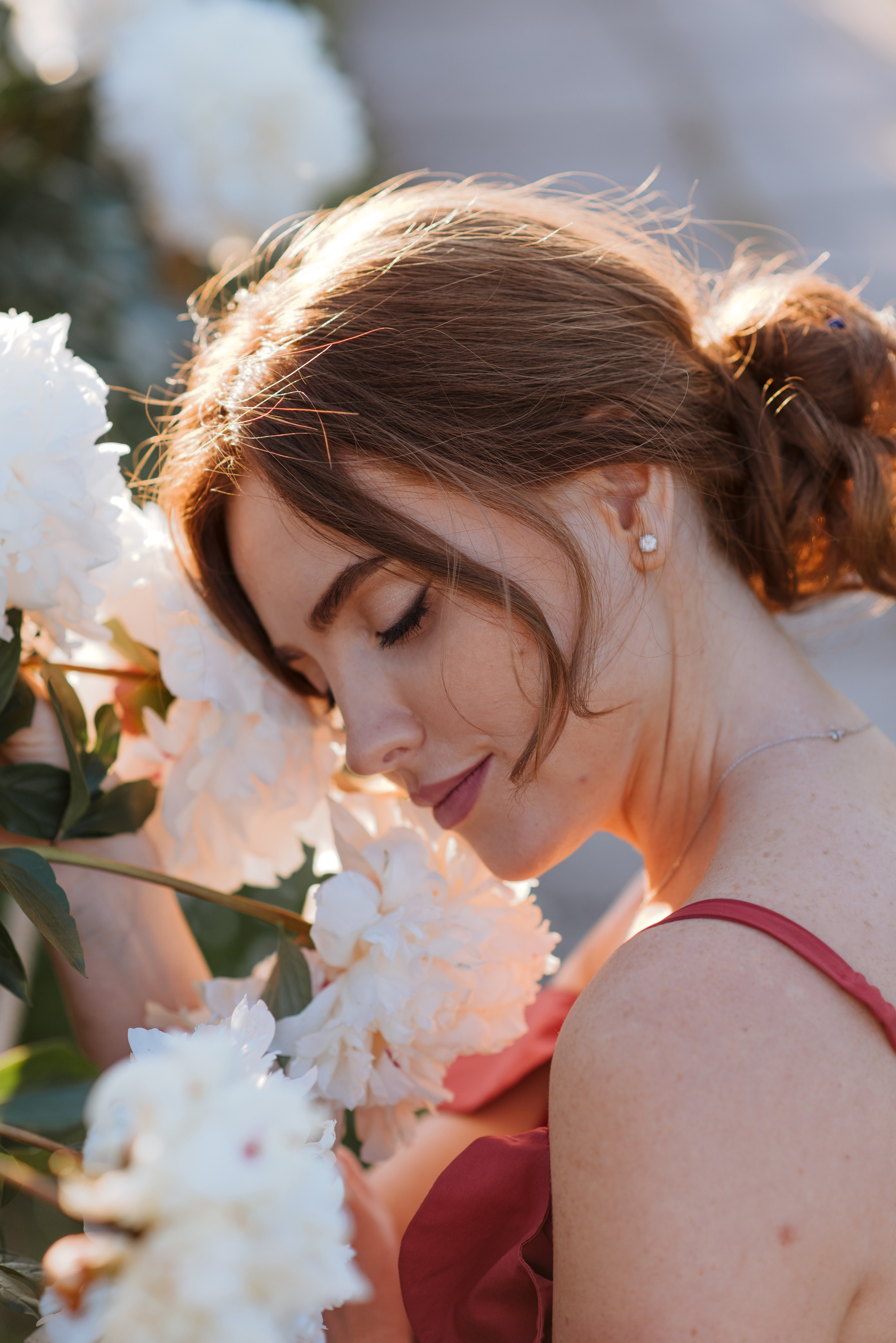 Алена, пионы. Свадебный фотограф в Москве Анна Полушина