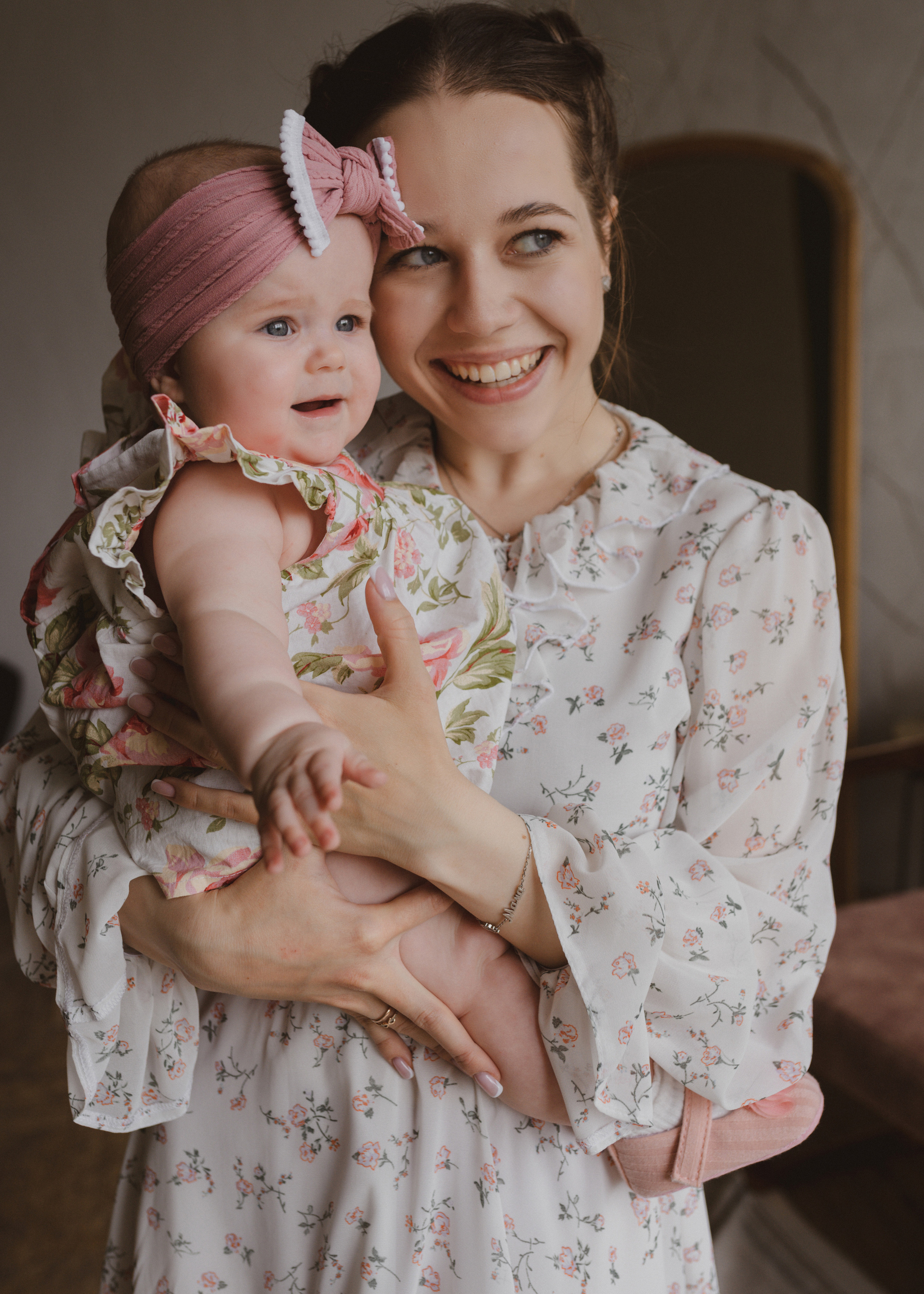 Семейная фотосессия в студии в Москве, семейный фотограф Анна Полушина. Свадебный фотограф в Москве Анна Полушина