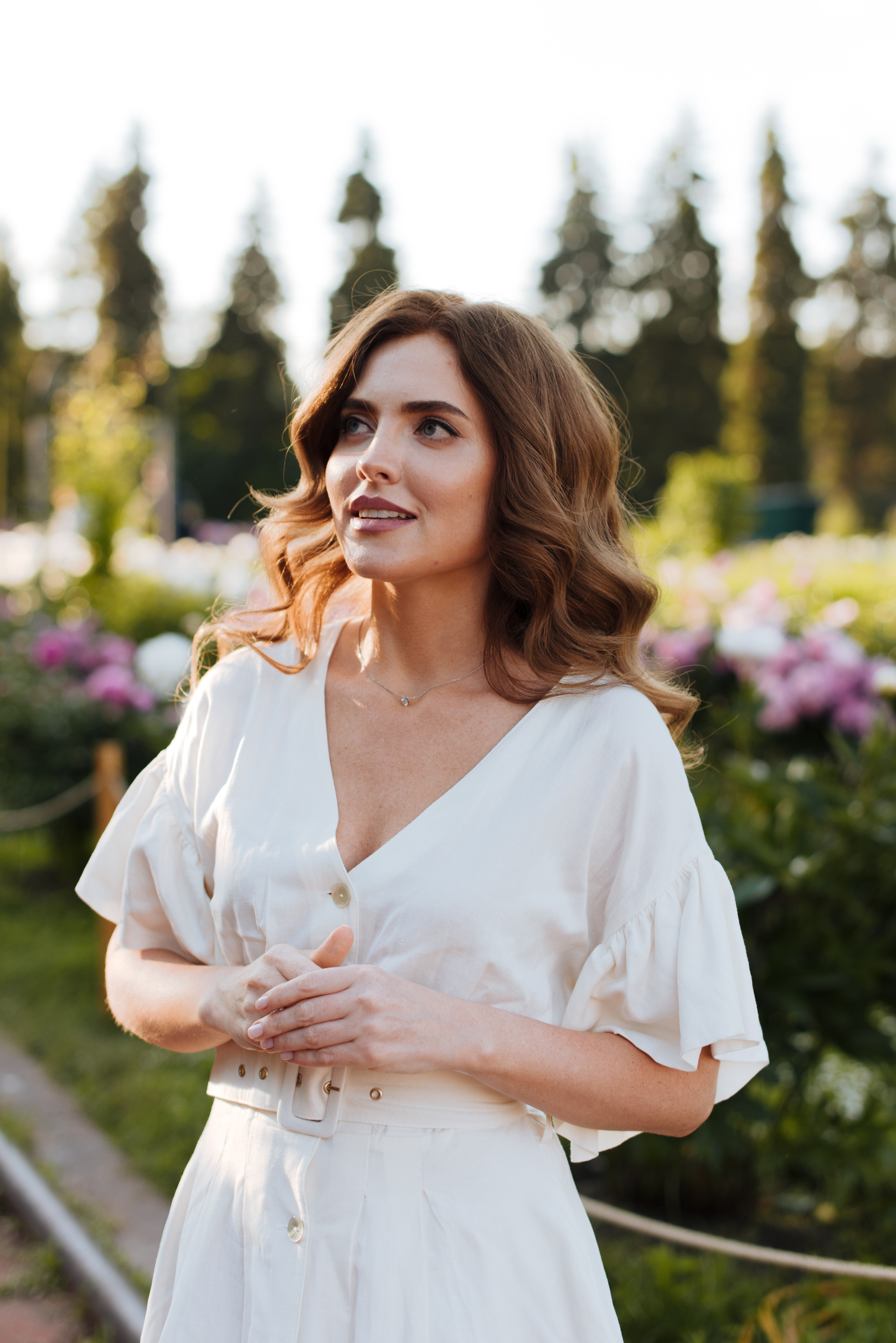 Алена, пионы. Свадебный фотограф в Москве Анна Полушина