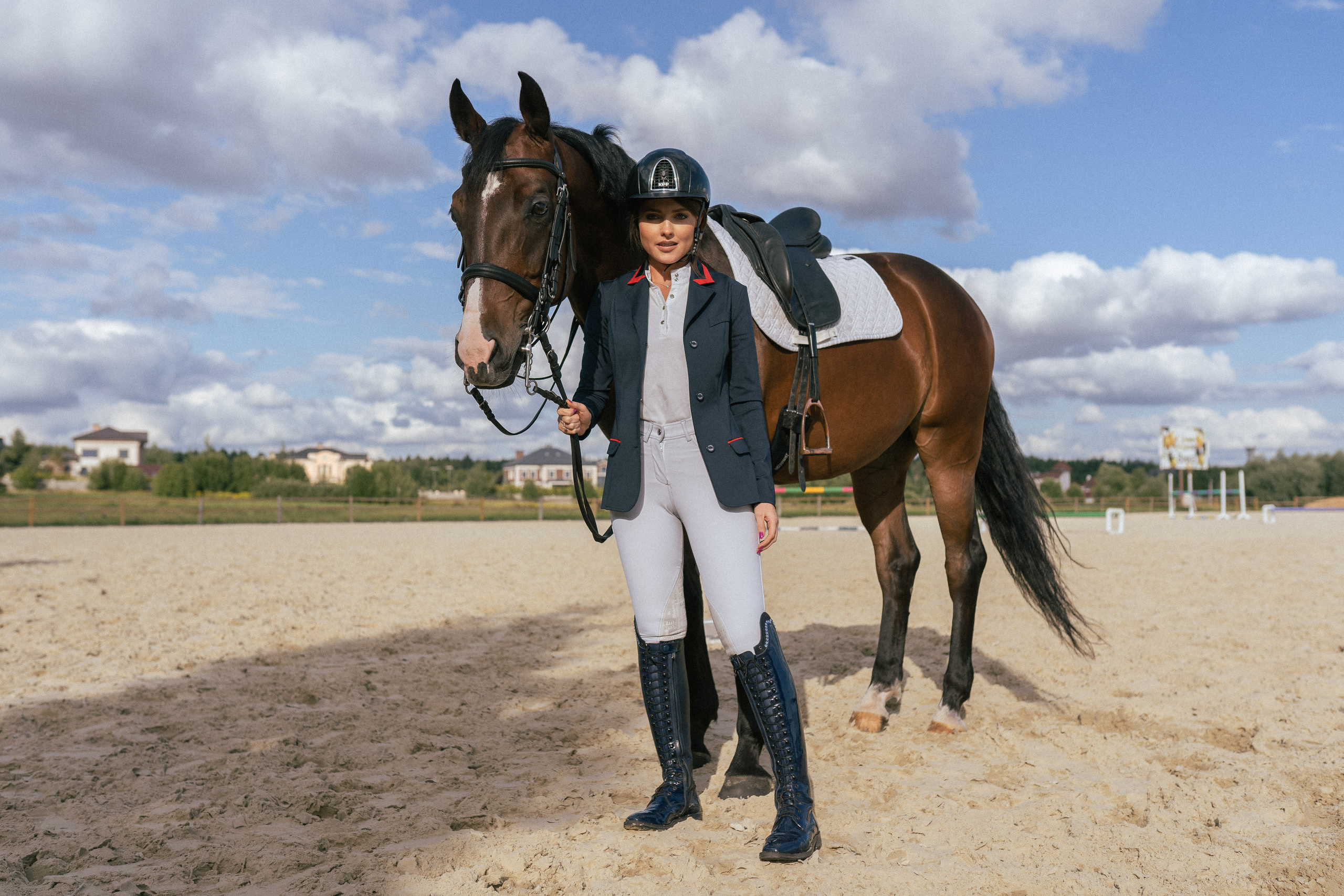 Алена, конный клуб Новый век. Свадебный фотограф в Москве Анна Полушина