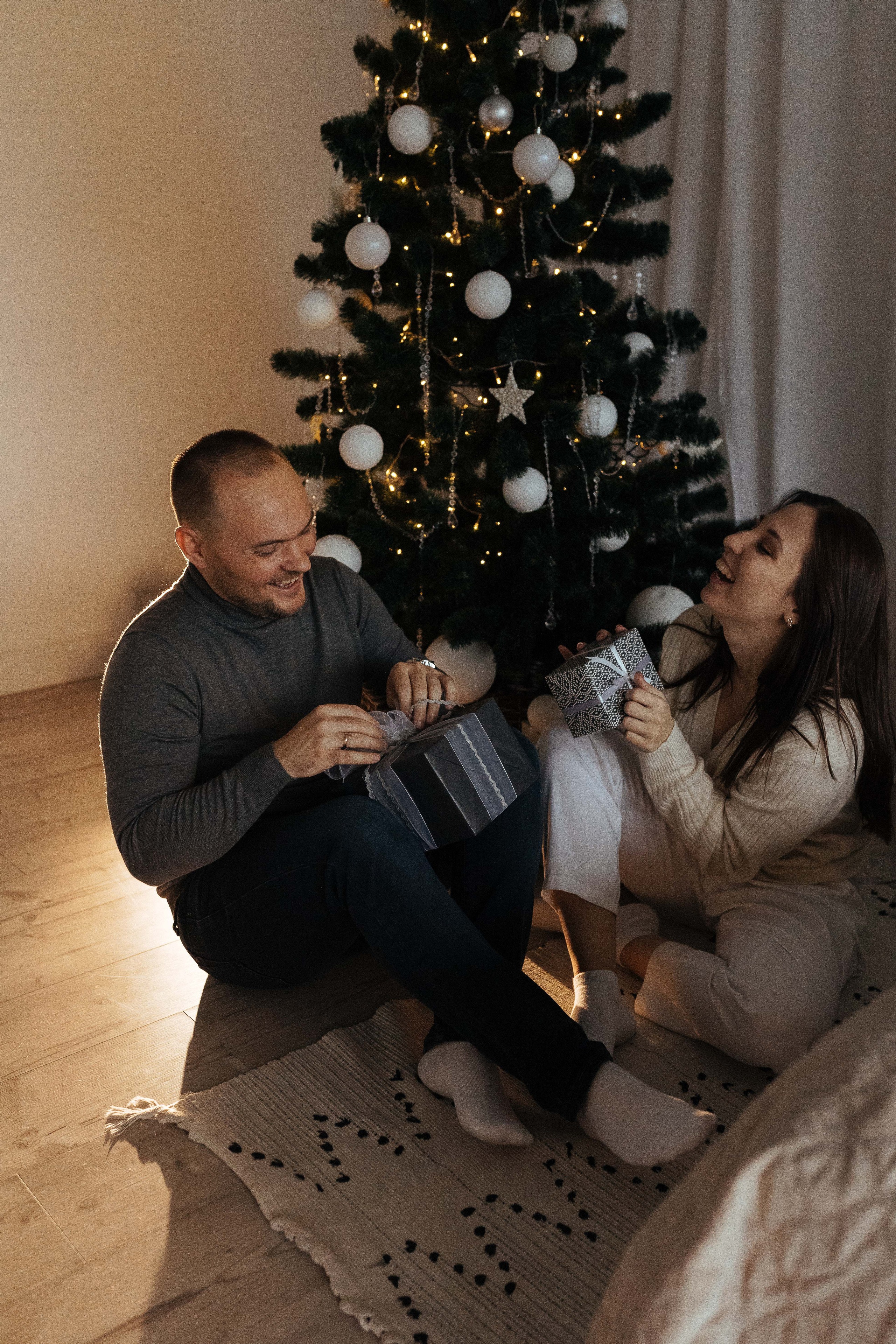 Семейная фотосессия в студии в Москве, семейный фотограф Анна Полушина. Свадебный фотограф в Москве Анна Полушина