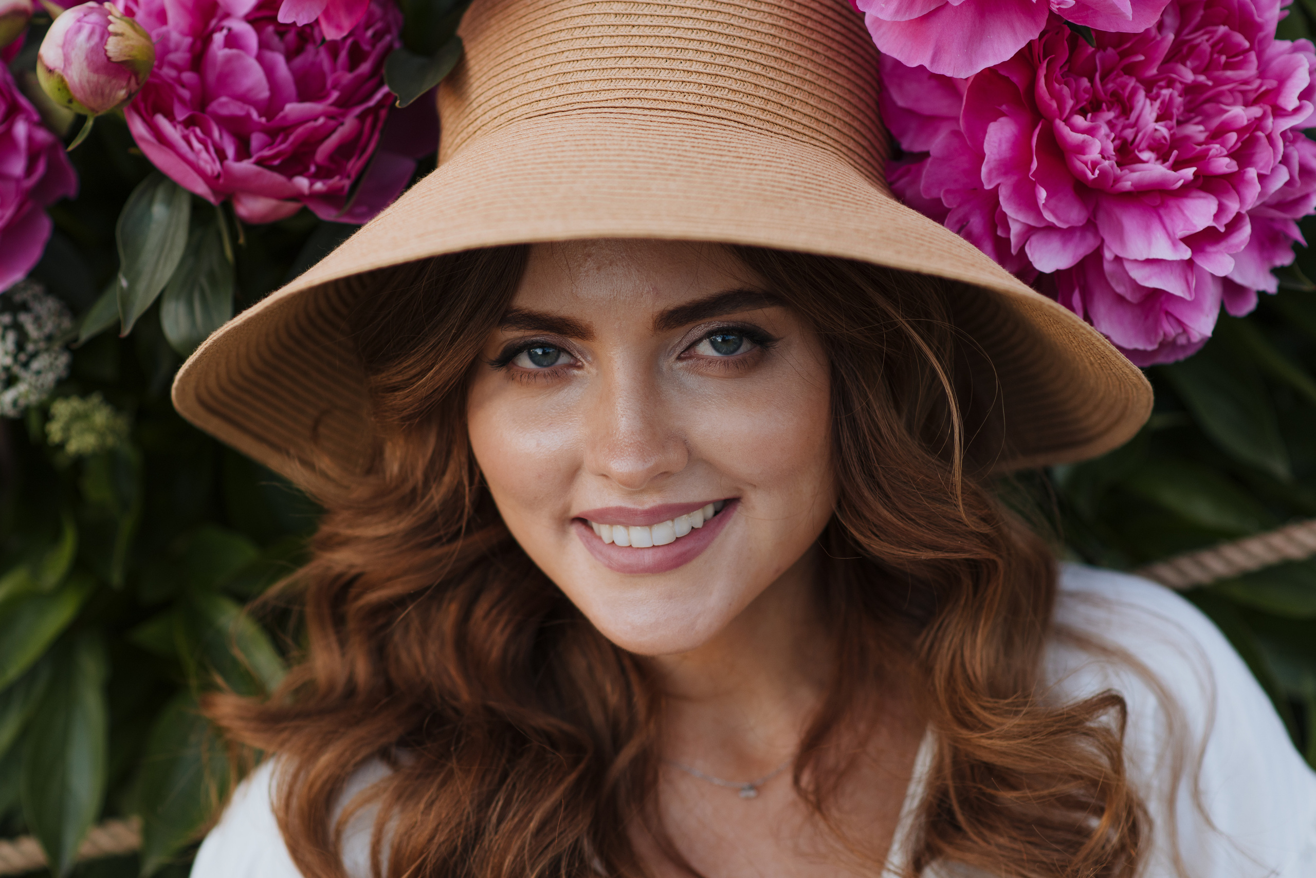 Алена, пионы. Свадебный фотограф в Москве Анна Полушина