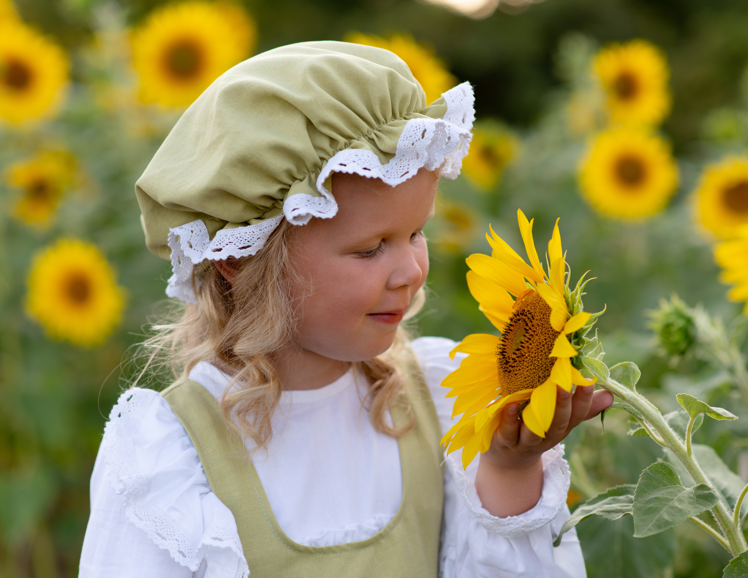Семейная фотосессия в студии в Москве, семейный фотограф Анна Полушина. Свадебный фотограф в Москве Анна Полушина