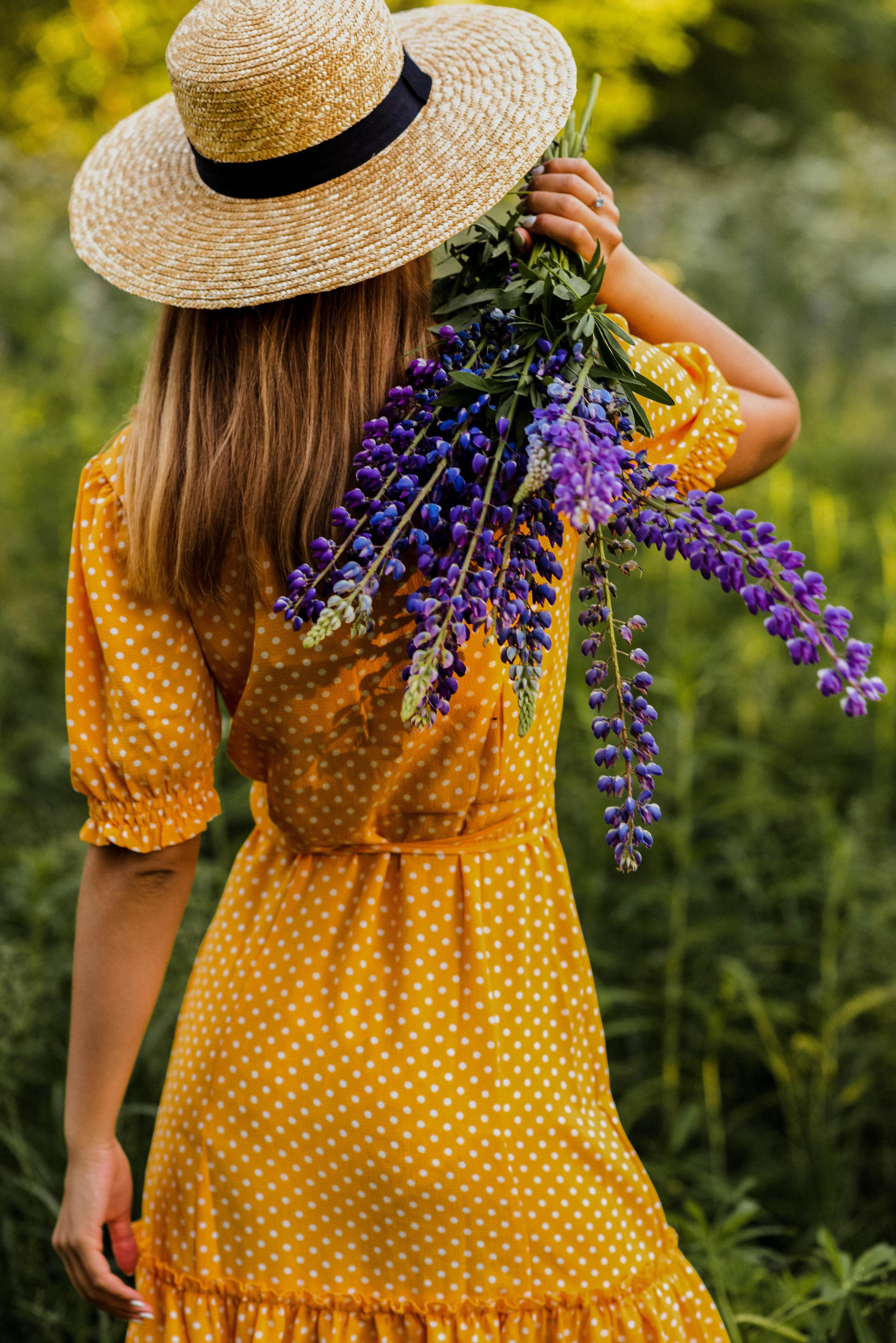 Полина в люпинах. Свадебный фотограф в Москве Анна Полушина