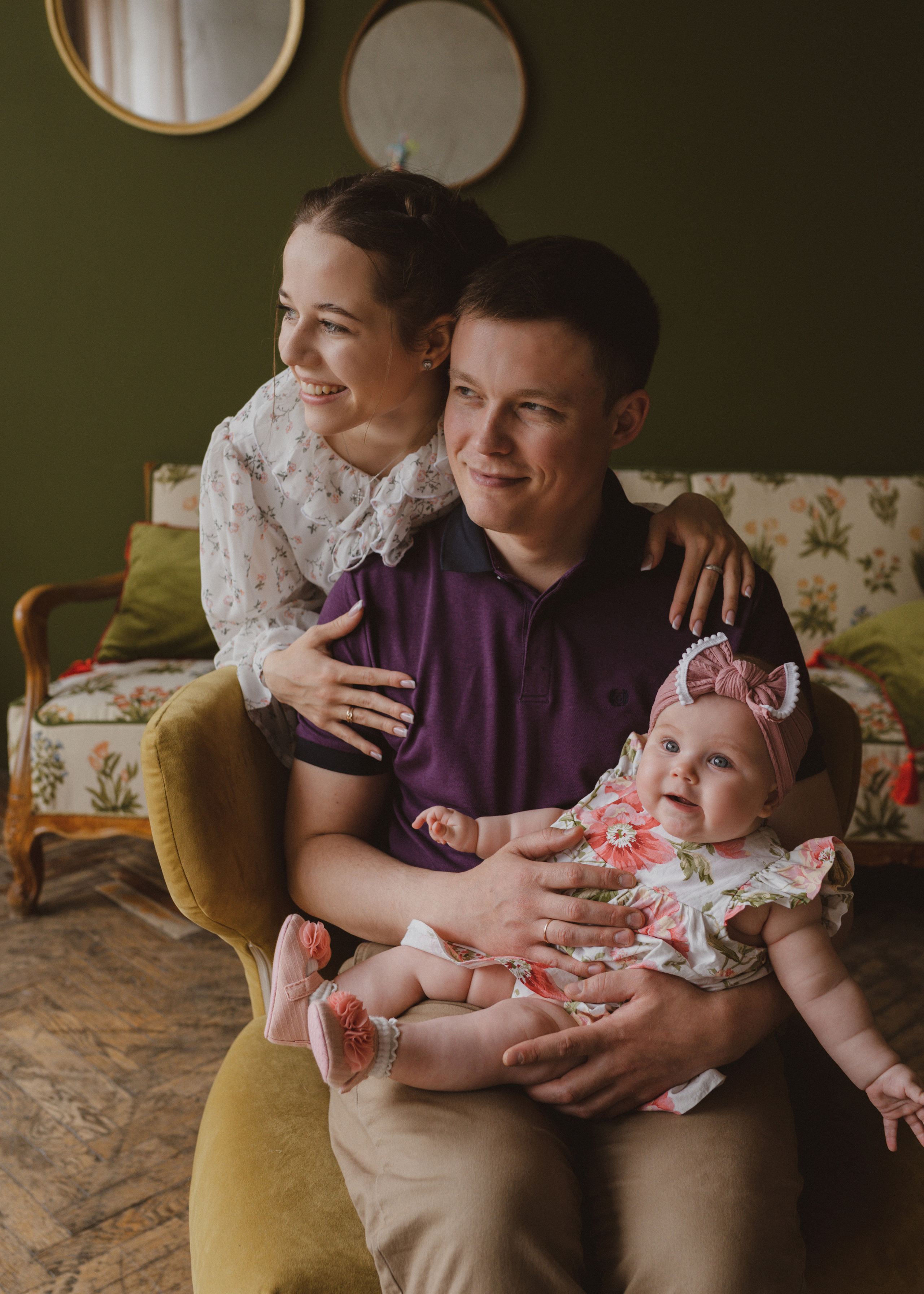 Семейная фотосессия в студии в Москве, семейный фотограф Анна Полушина. Свадебный фотограф в Москве Анна Полушина