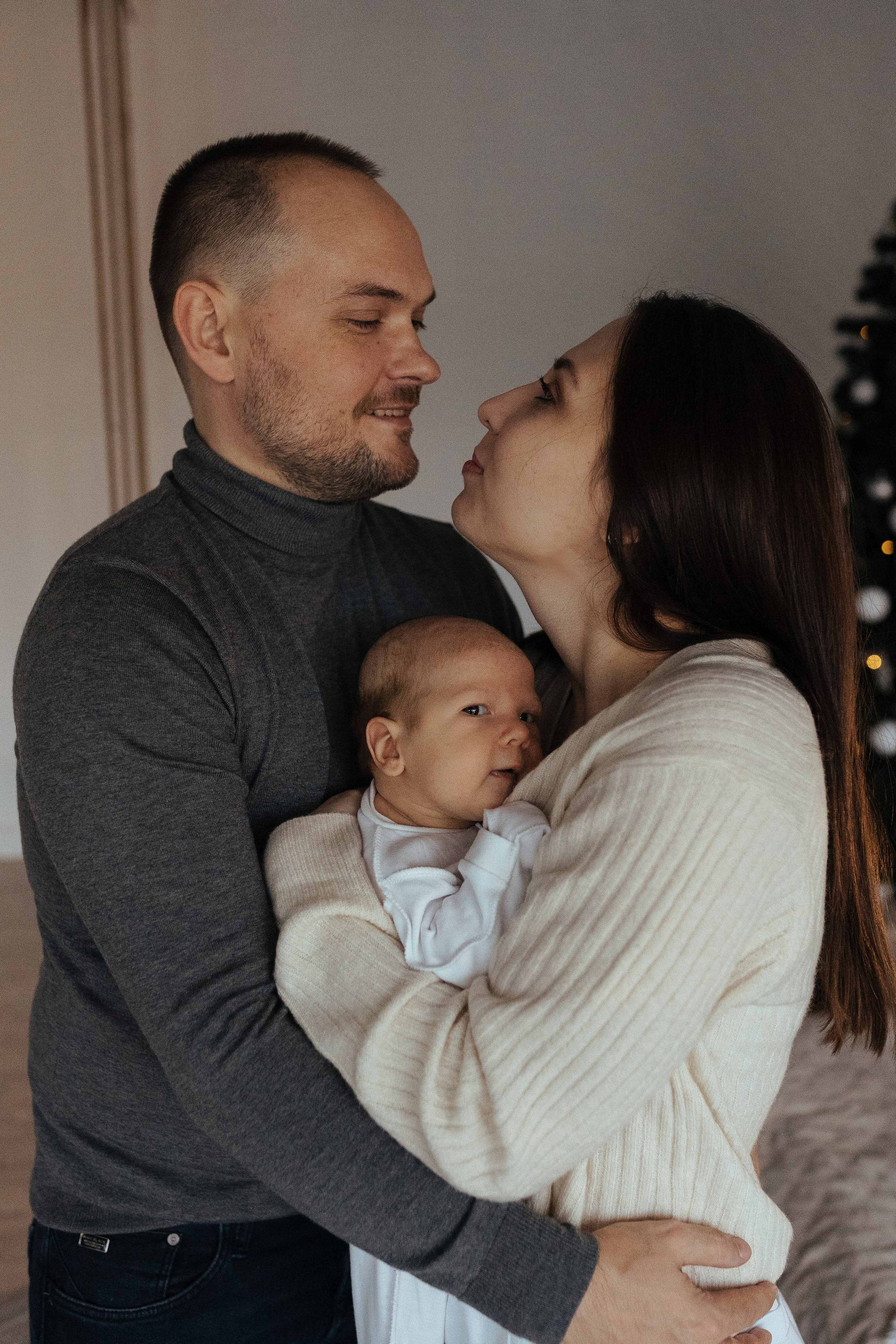 Семейная фотосессия в студии в Москве, семейный фотограф Анна Полушина. Свадебный фотограф в Москве Анна Полушина