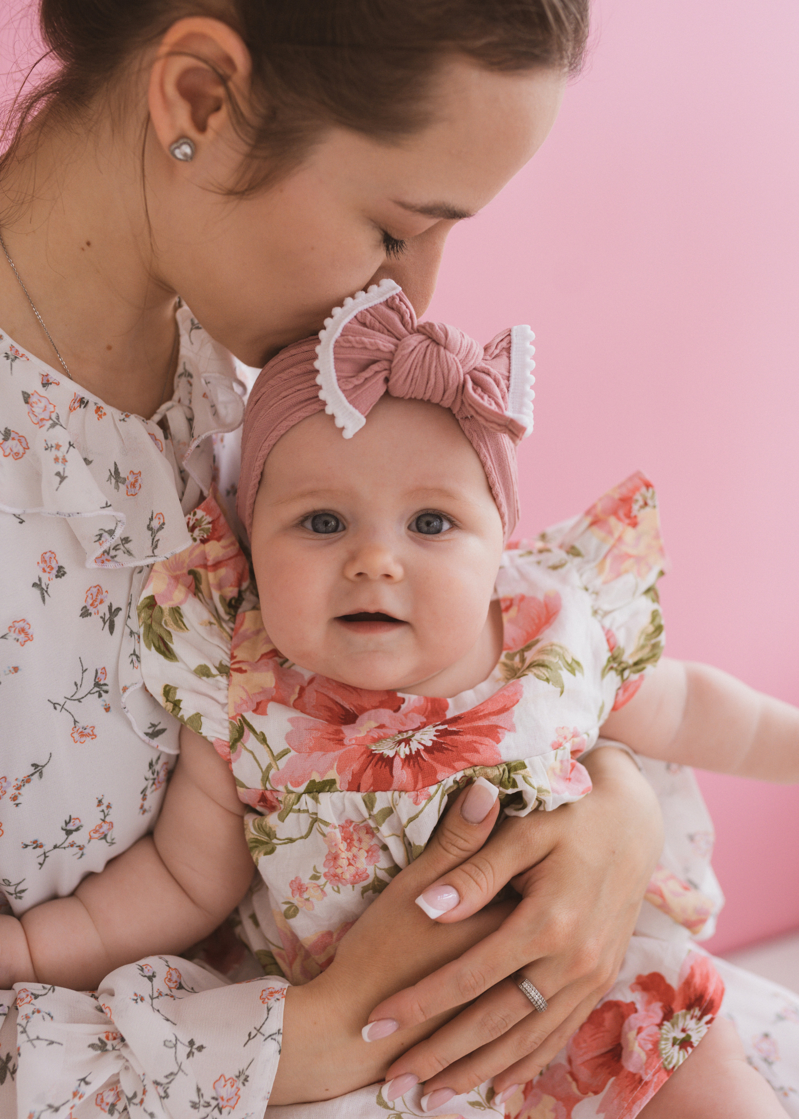 Семейная фотосессия в студии в Москве, семейный фотограф Анна Полушина. Свадебный фотограф в Москве Анна Полушина