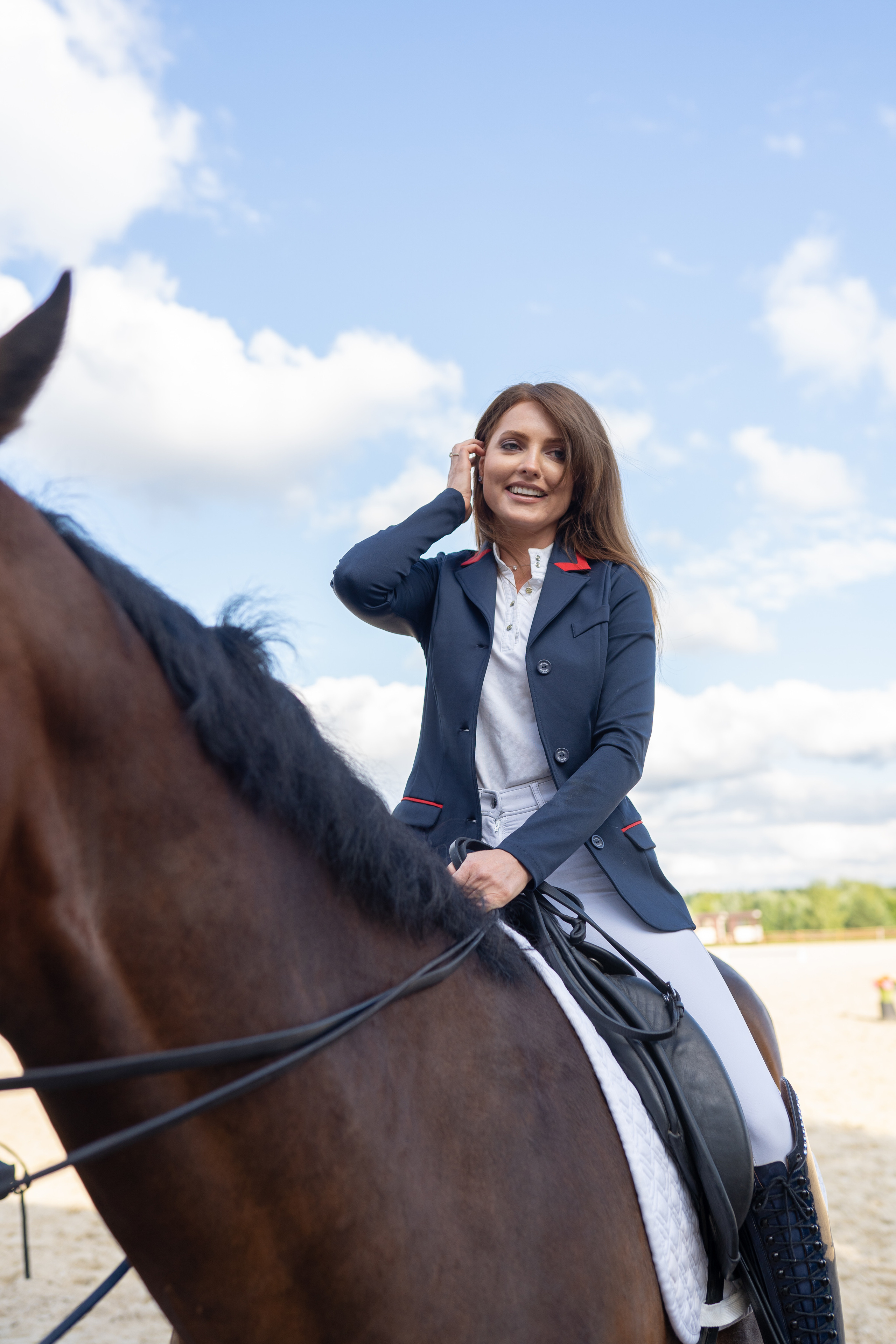 Алена, конный клуб Новый век. Свадебный фотограф в Москве Анна Полушина