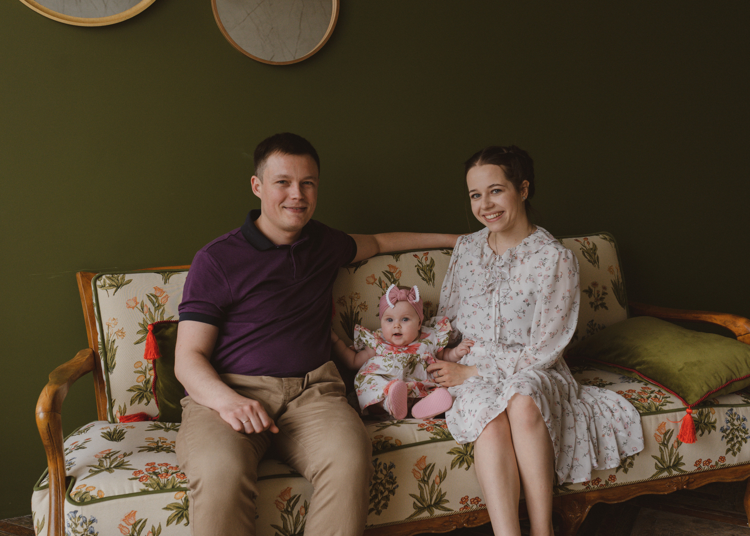 Семейная фотосессия в студии в Москве, семейный фотограф Анна Полушина. Свадебный фотограф в Москве Анна Полушина