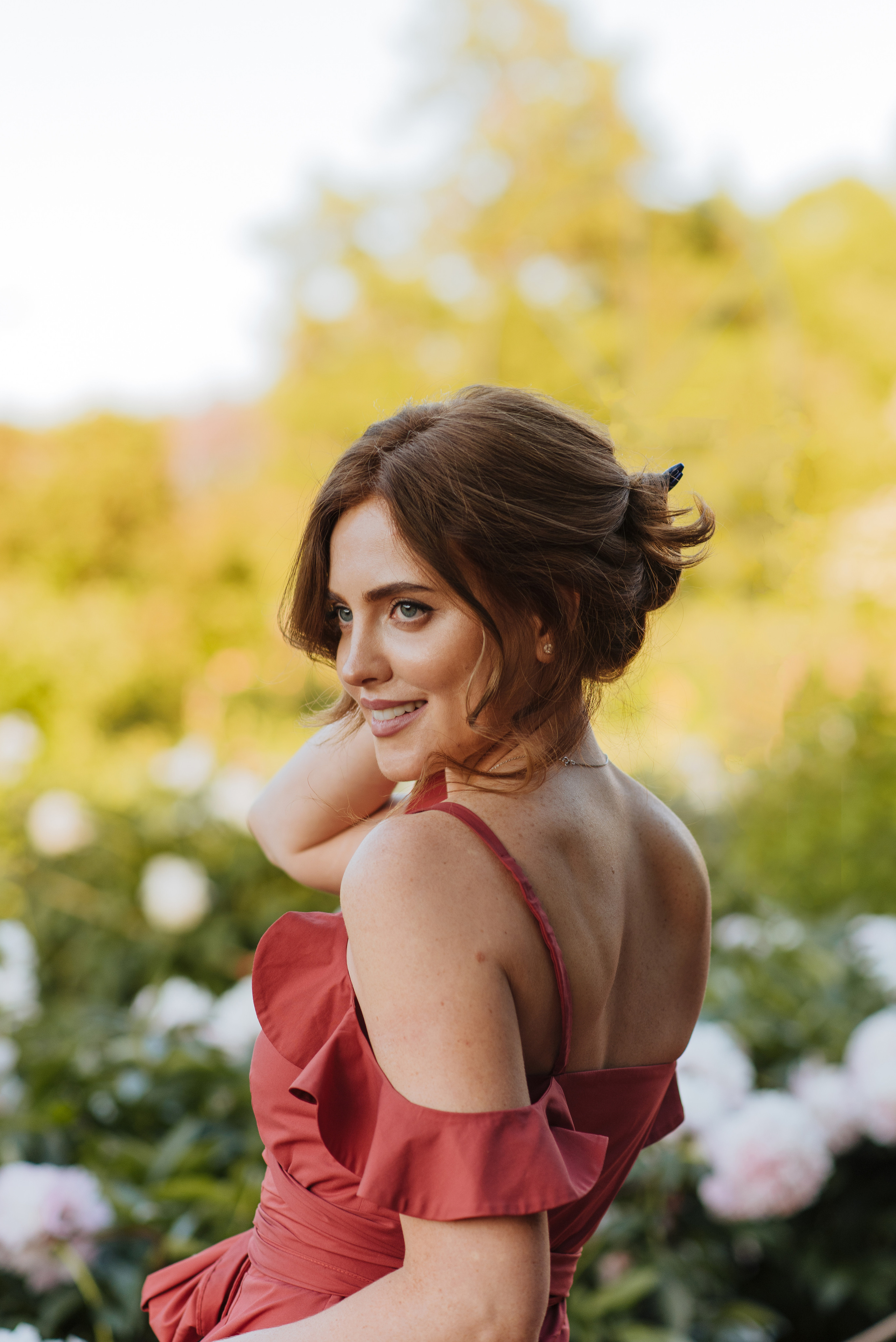 Алена, пионы. Свадебный фотограф в Москве Анна Полушина