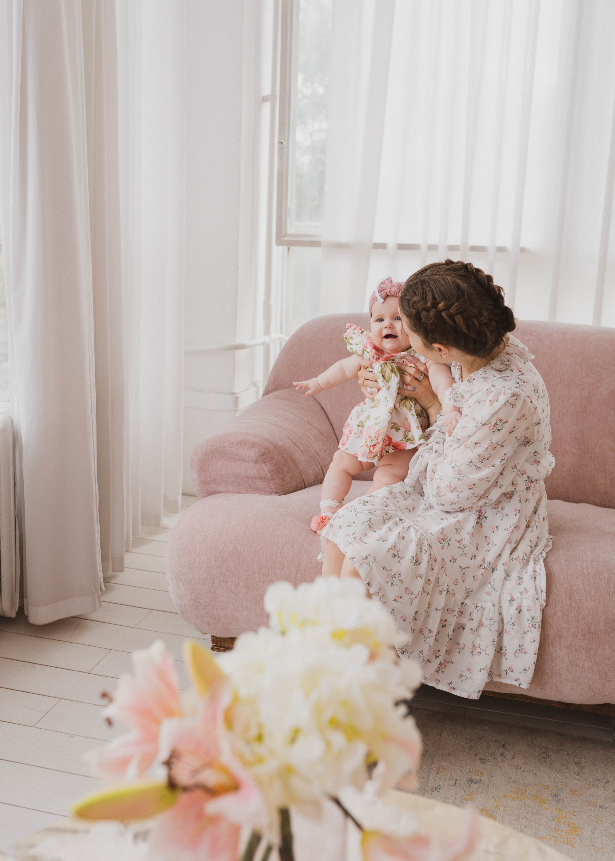 Семейная фотосессия в студии в Москве, семейный фотограф Анна Полушина. Свадебный фотограф в Москве Анна Полушина