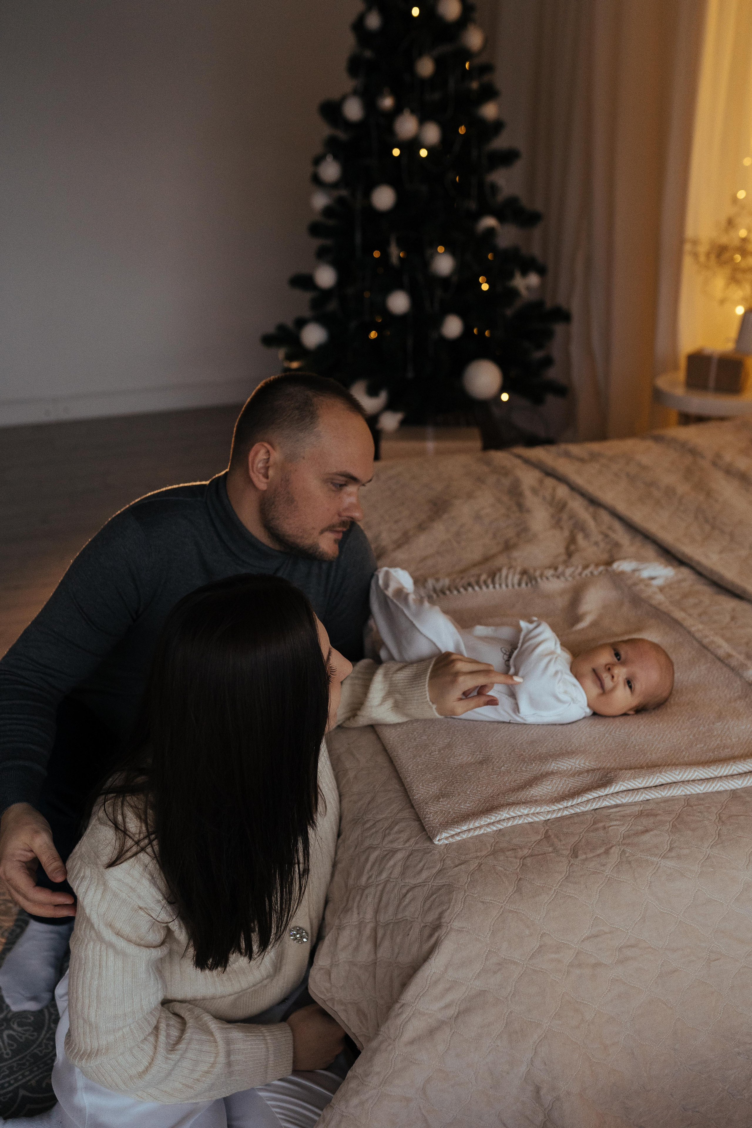 Семейная фотосессия в студии в Москве, семейный фотограф Анна Полушина. Свадебный фотограф в Москве Анна Полушина