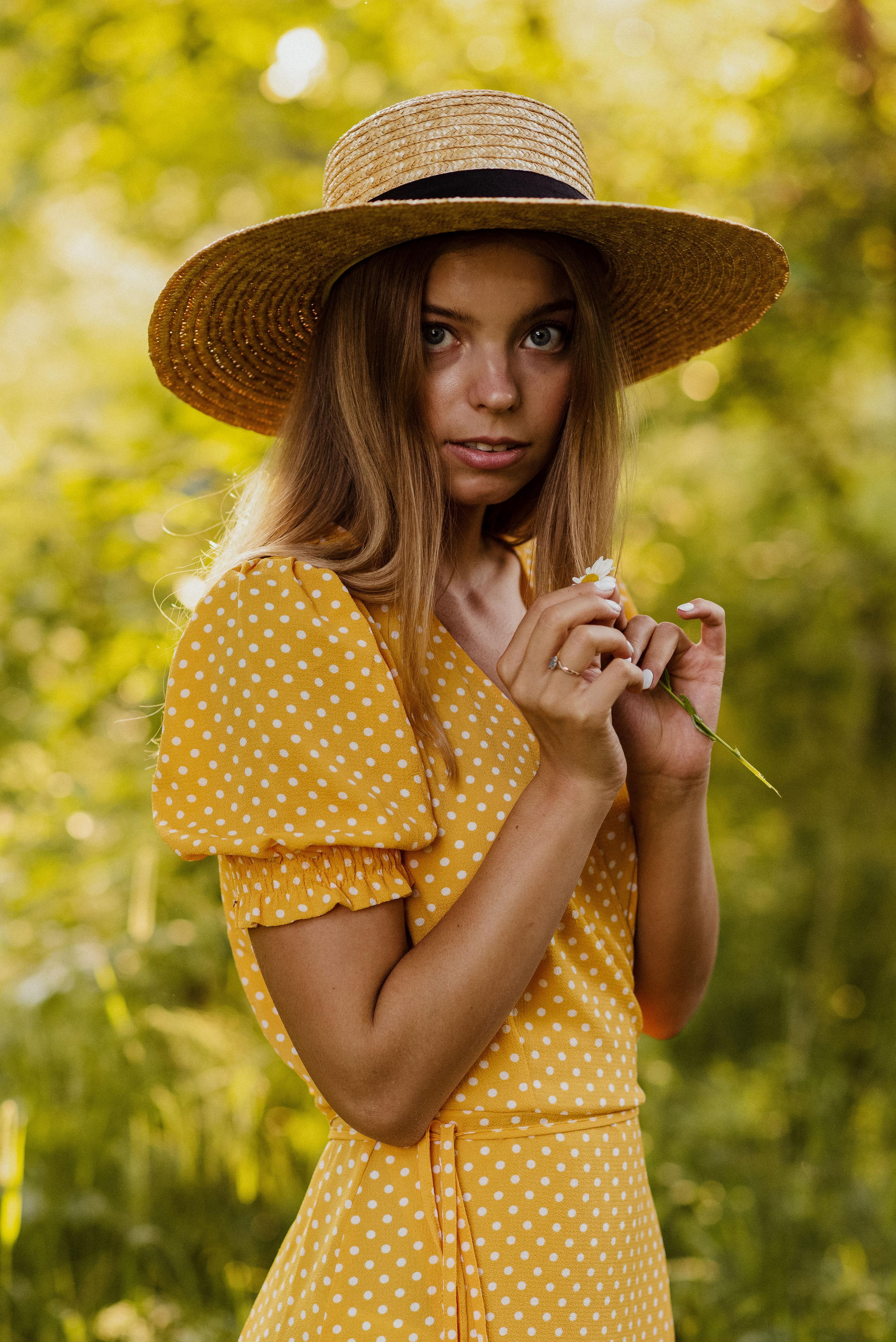 Полина в люпинах. Свадебный фотограф в Москве Анна Полушина