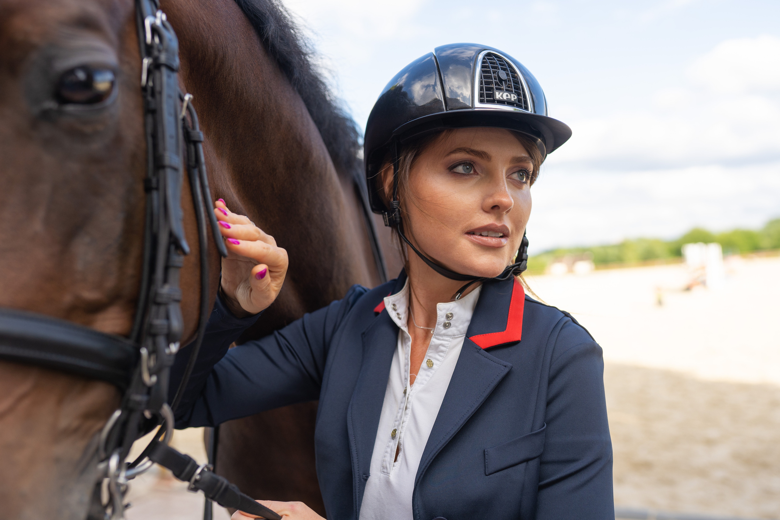 Алена, конный клуб Новый век. Свадебный фотограф в Москве Анна Полушина